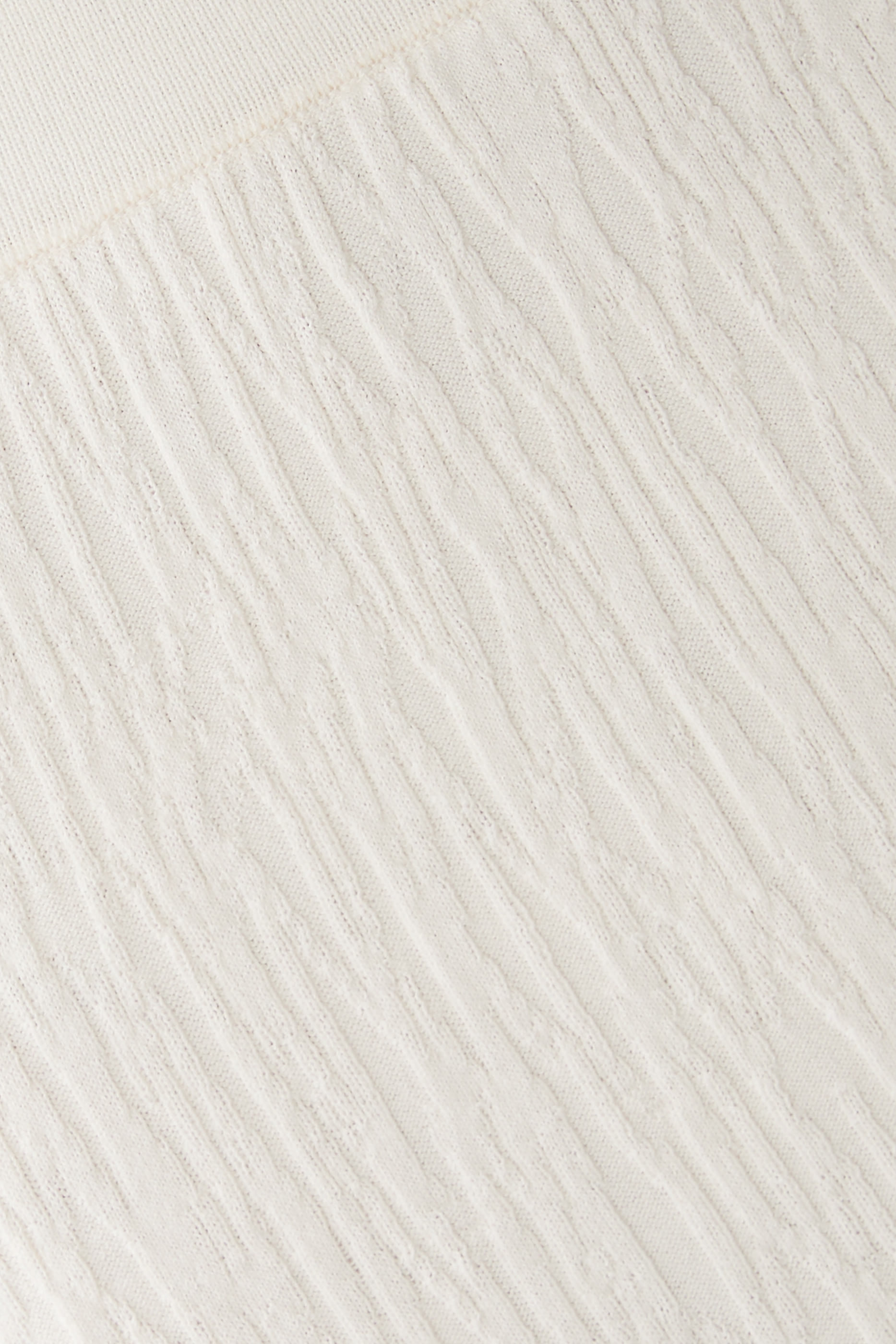 تنورة جوزيفين