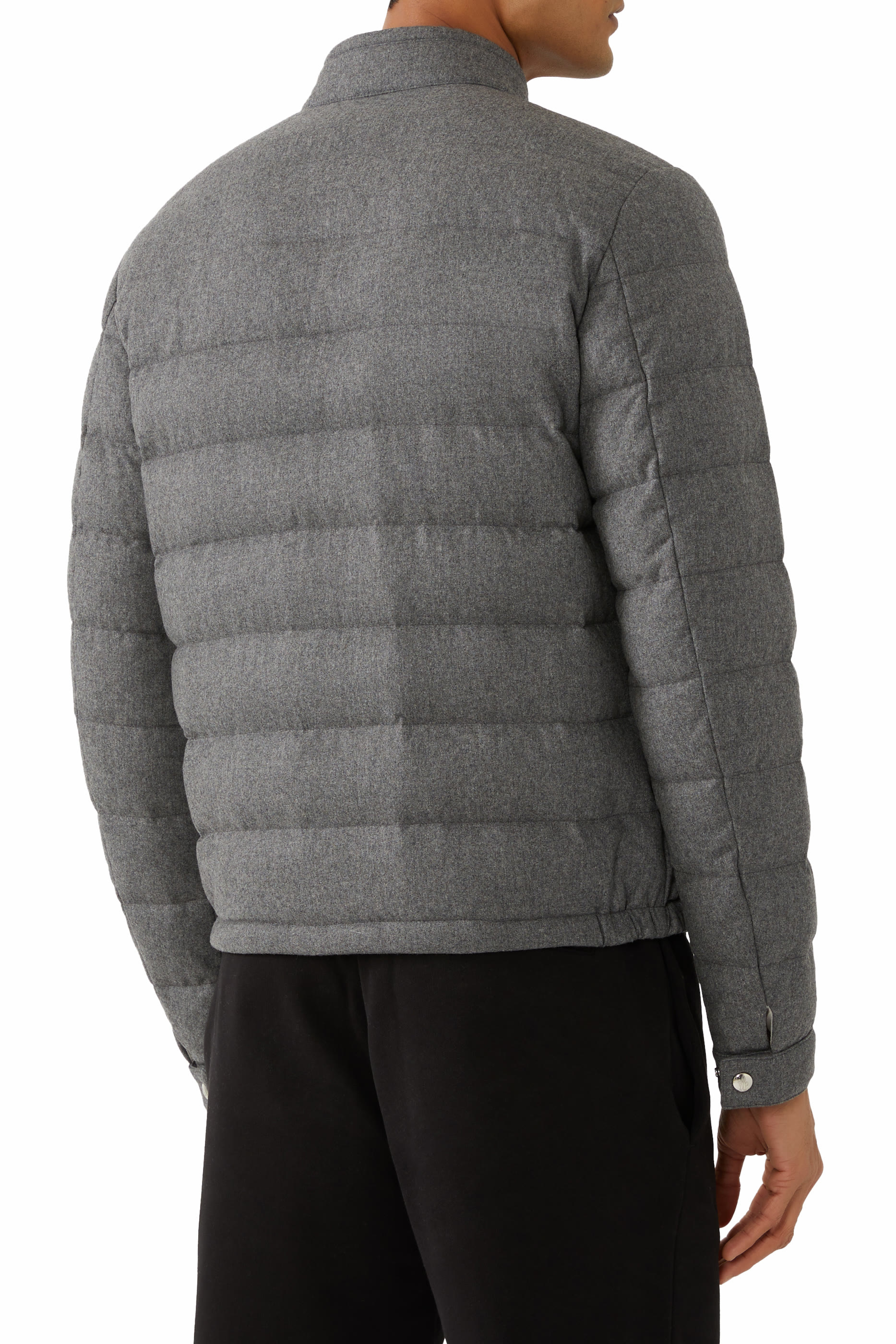 جاكيت أكورس