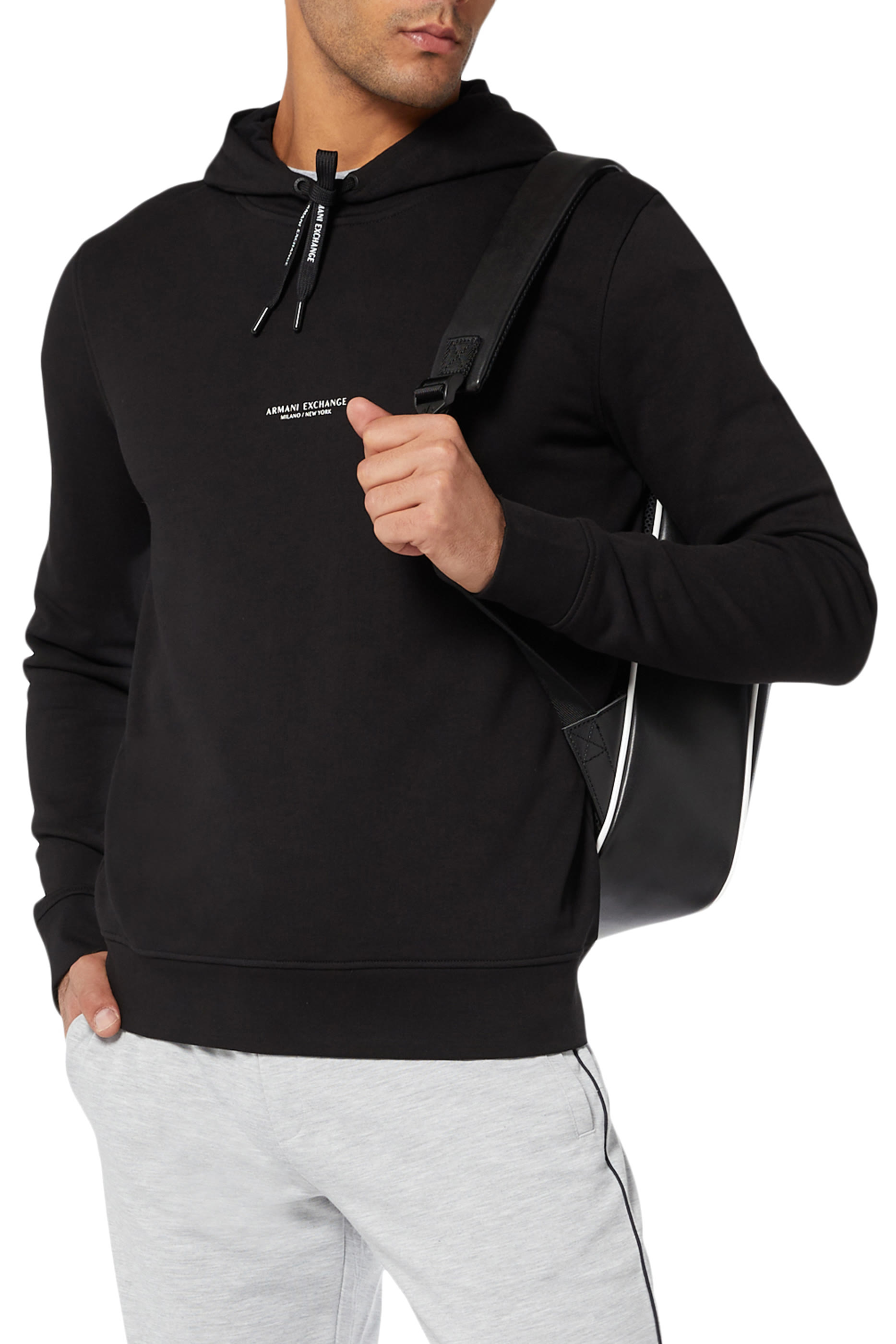 سويت شيرت بغطاء رأس وطبعة شعار الماركة