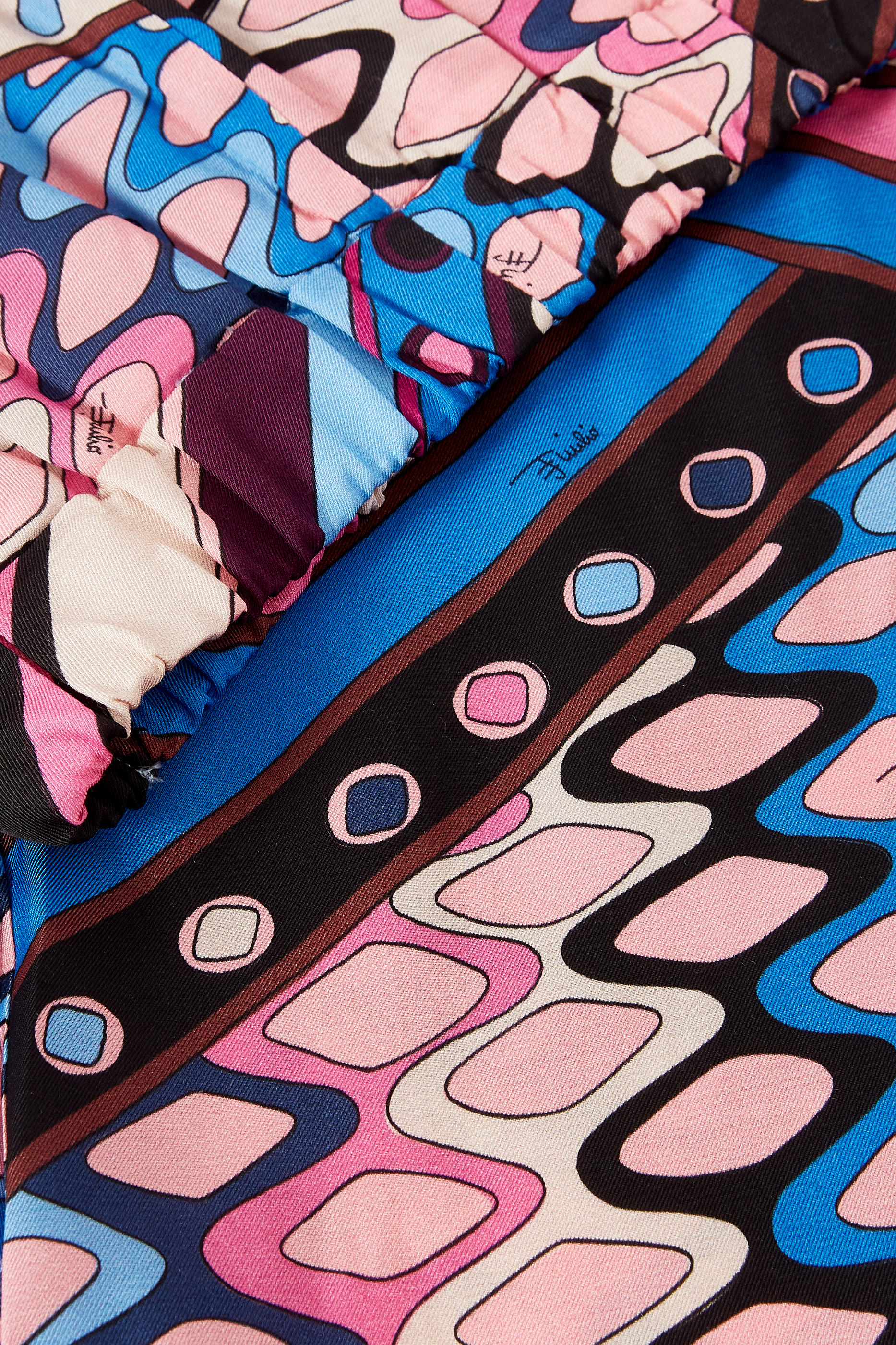 بنطال بطبعات فيفارا للأطفال