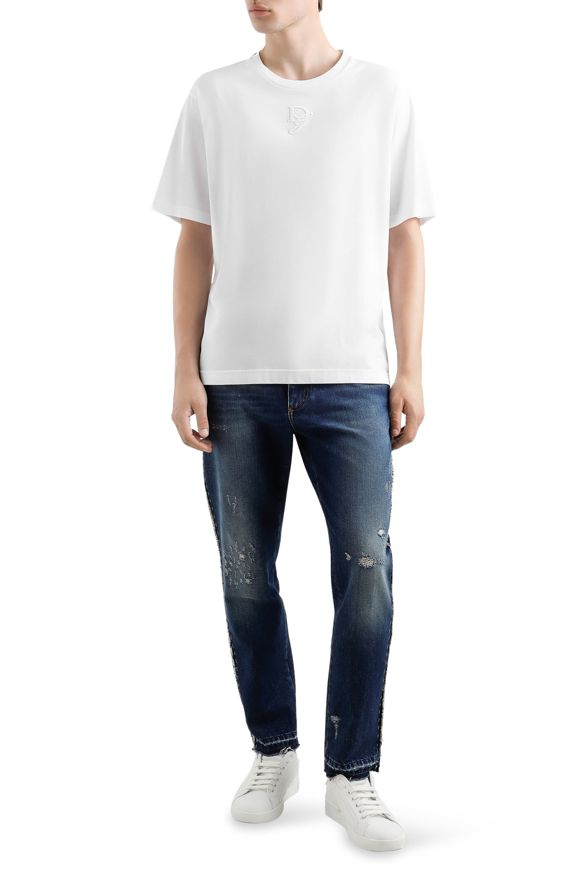 تيشيرت بتطريز شعار الماركة قطن