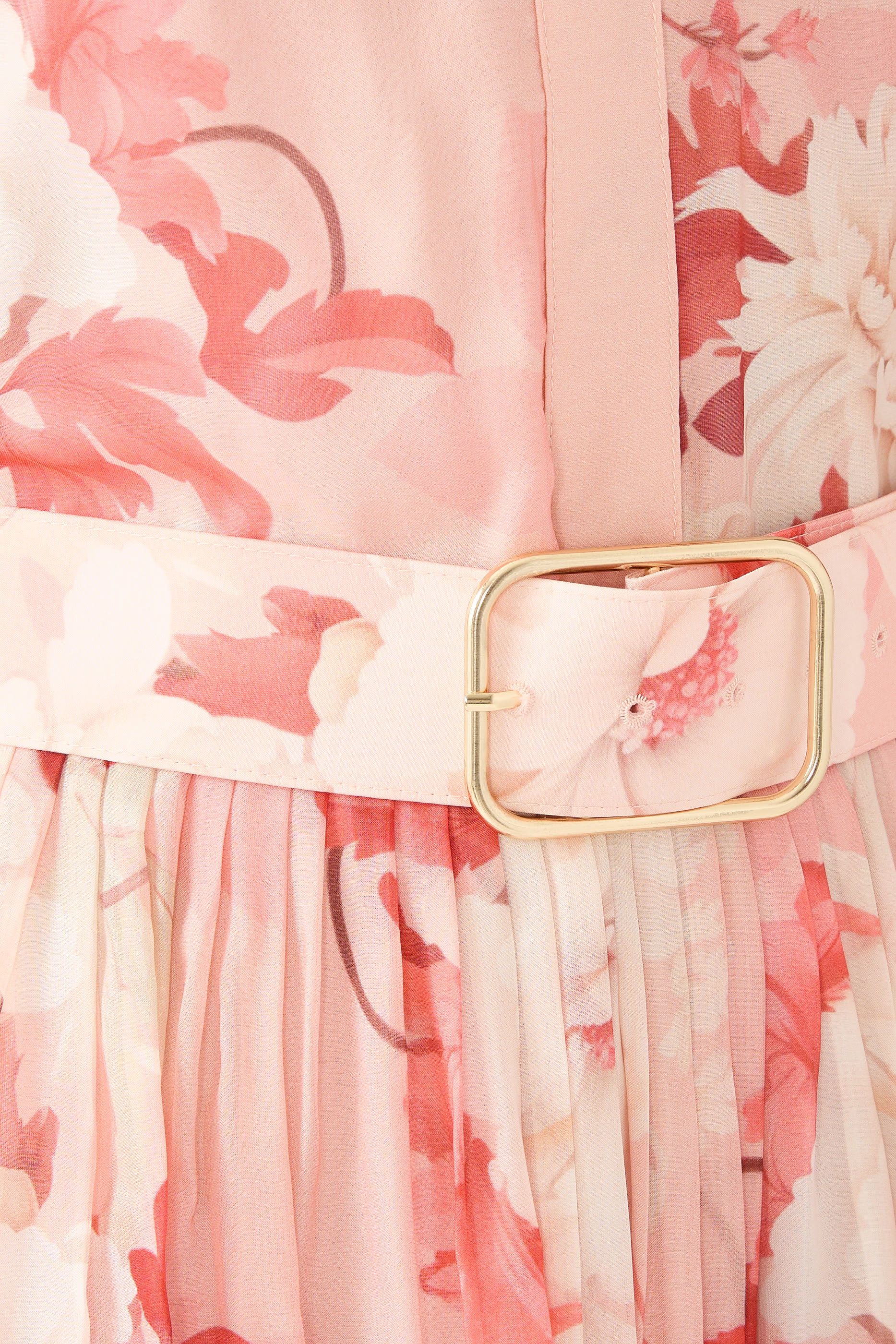 فستان كاسي متوسط الطول برباط عند العنق