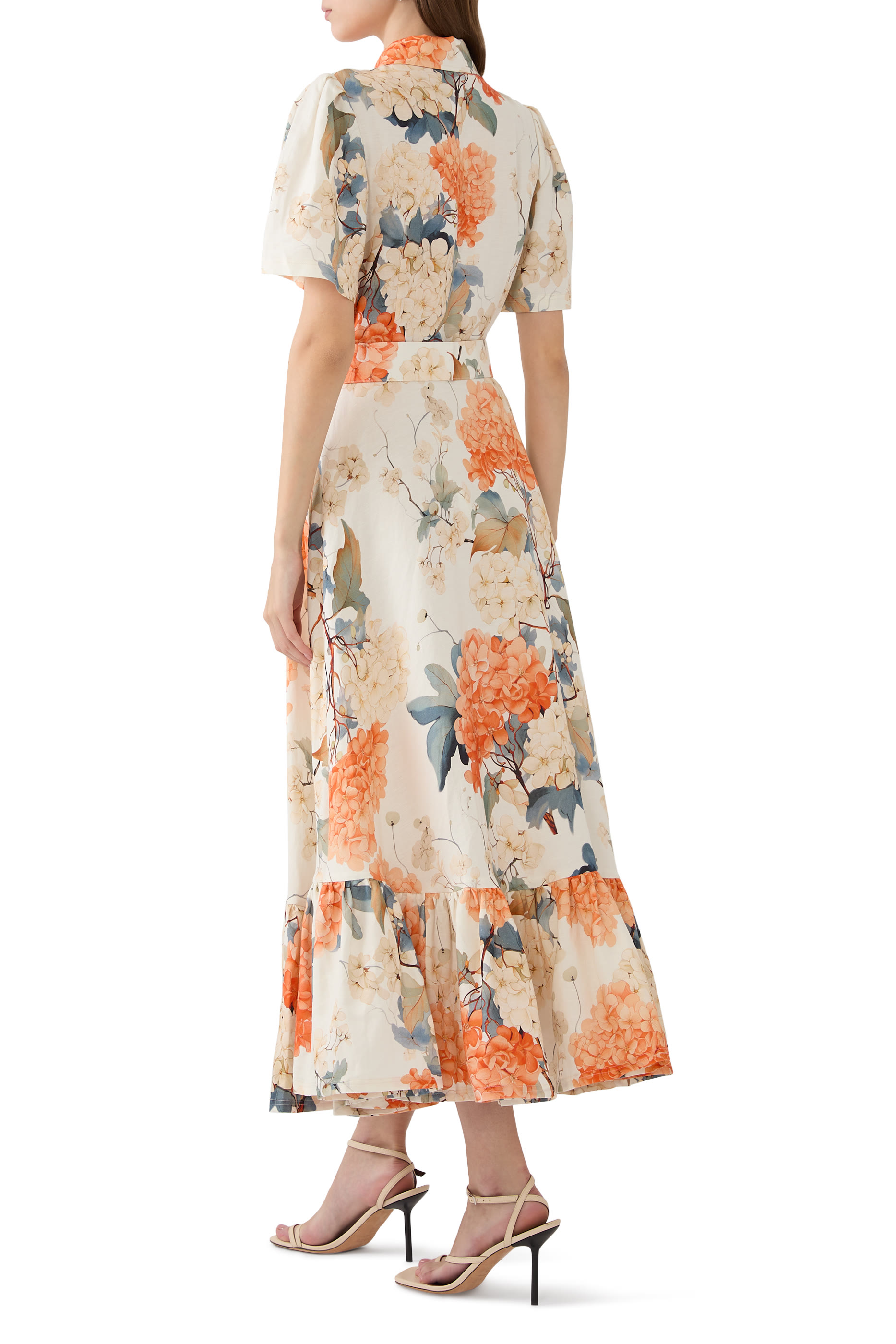 فستان بيكا متوسط الطول بأكمام قصيرة