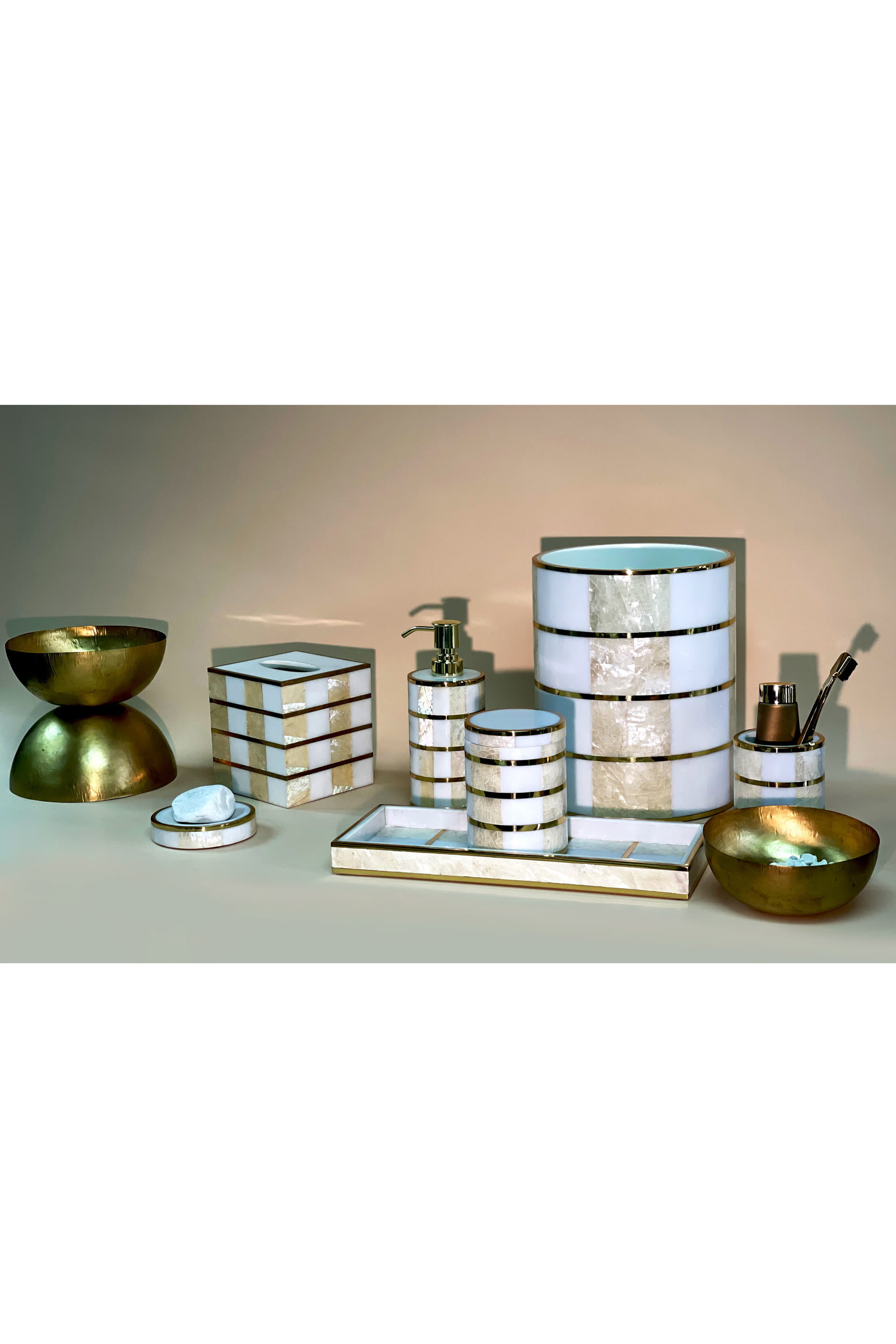 صينية إيروس حجر