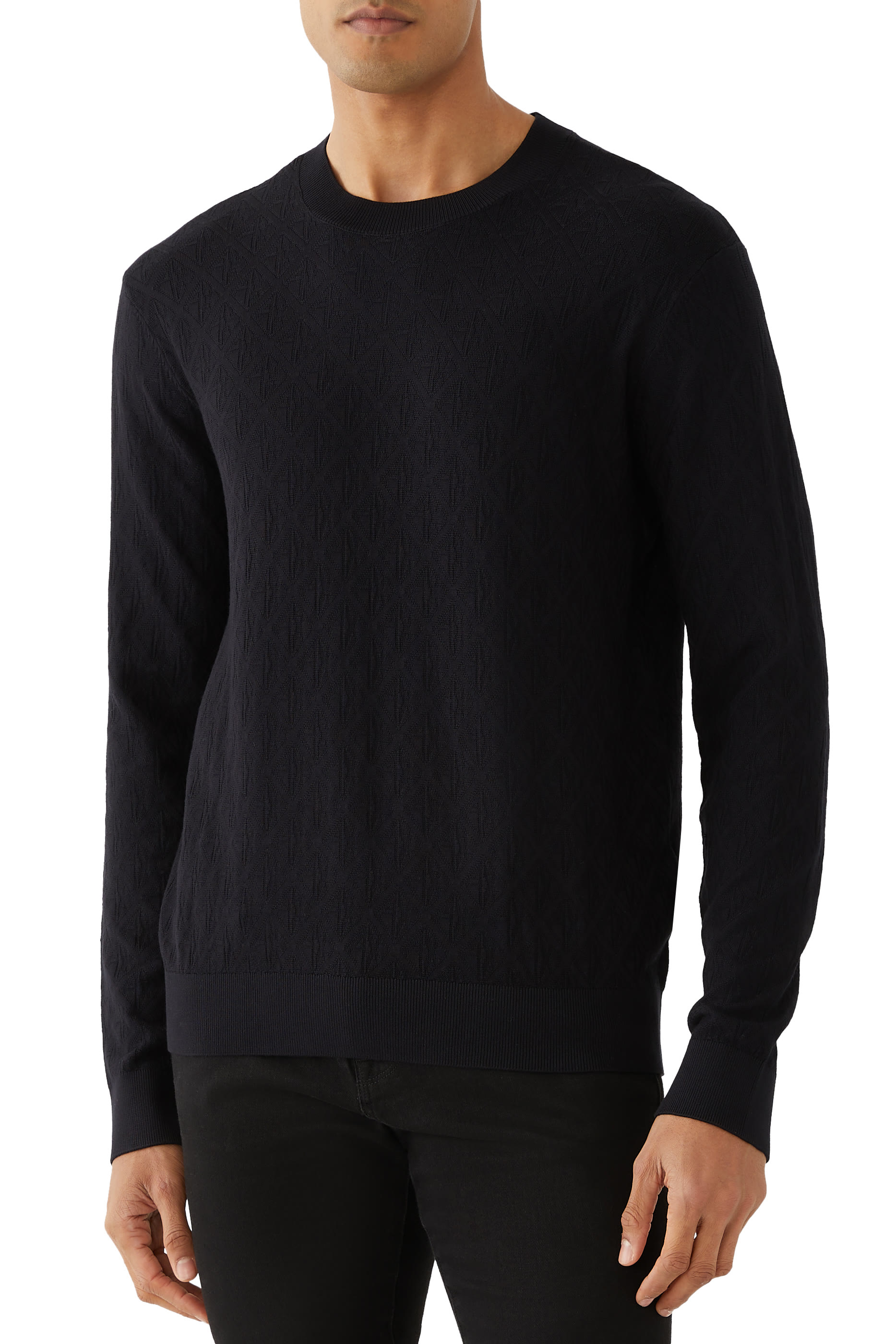 سويت شيرت بياقة ضيقة بشعار الماركة بنفس اللون