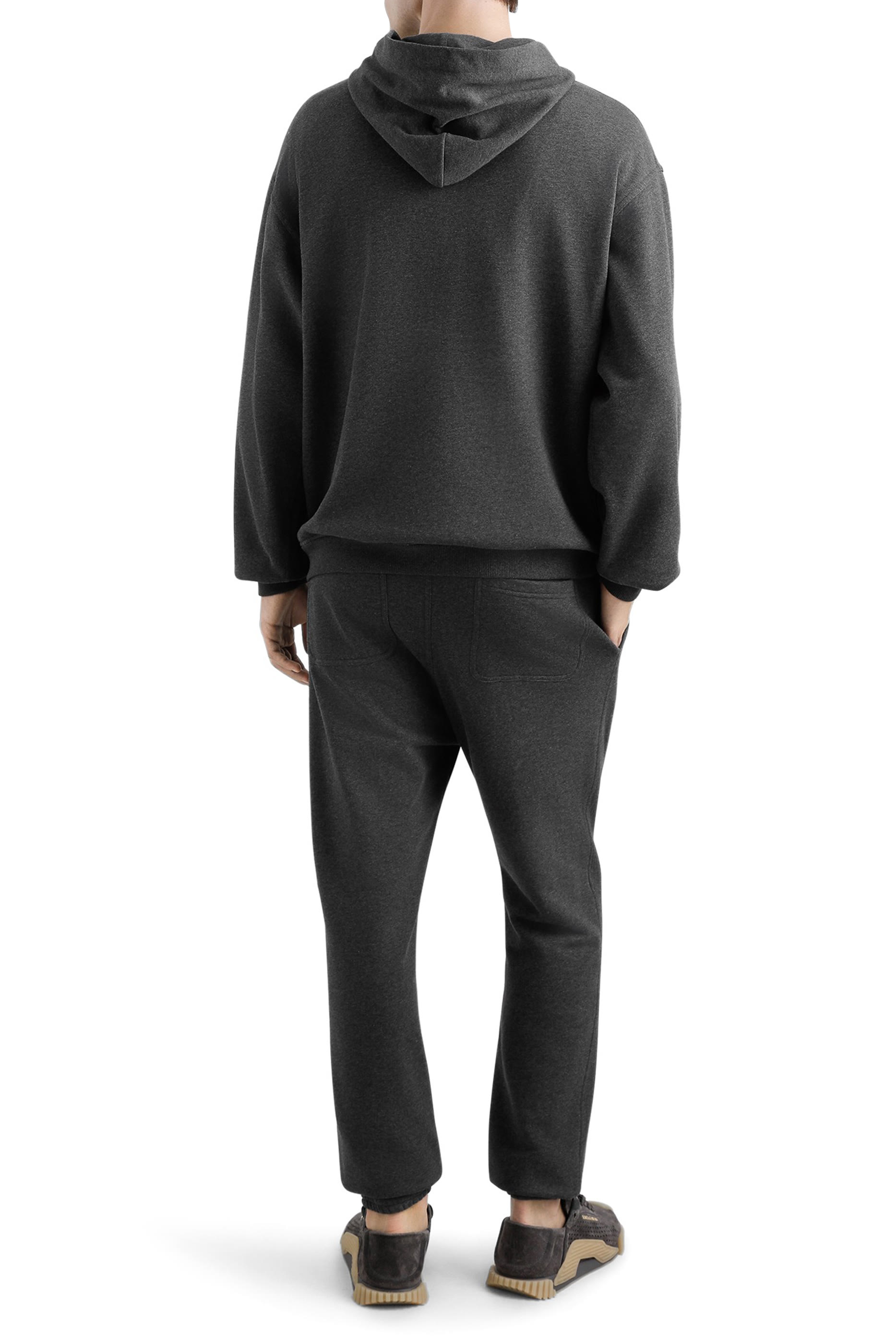 تيشيرت بشعار الماركة قطن