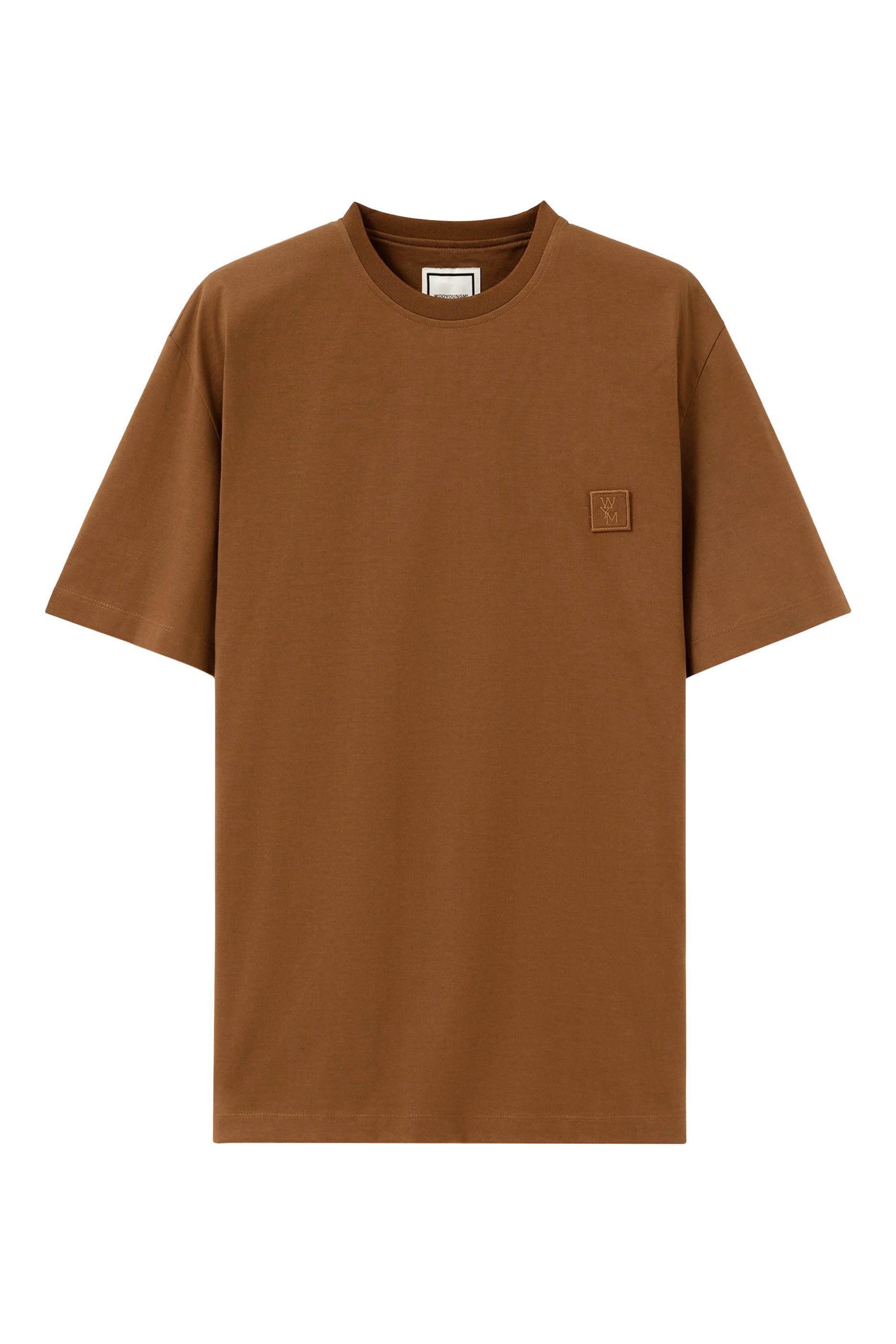 تيشيرت بظهر مزين بشعار الماركة قطن