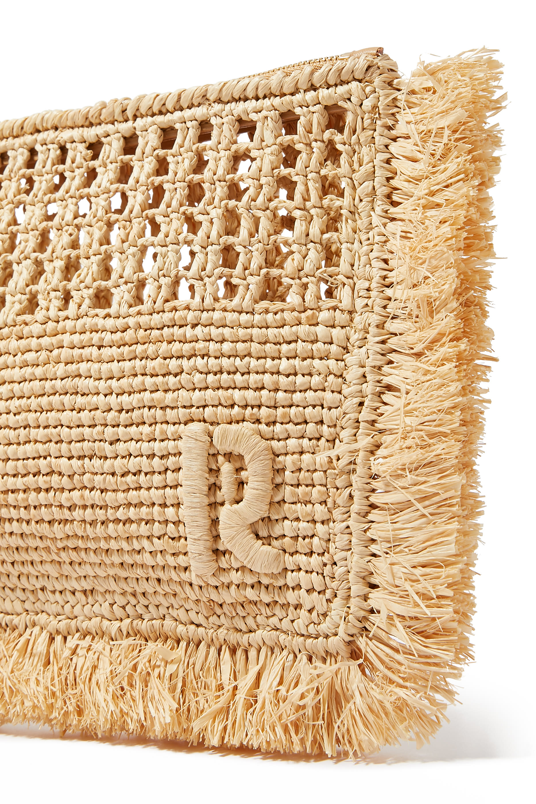 حقيبة صغيرة رافيا