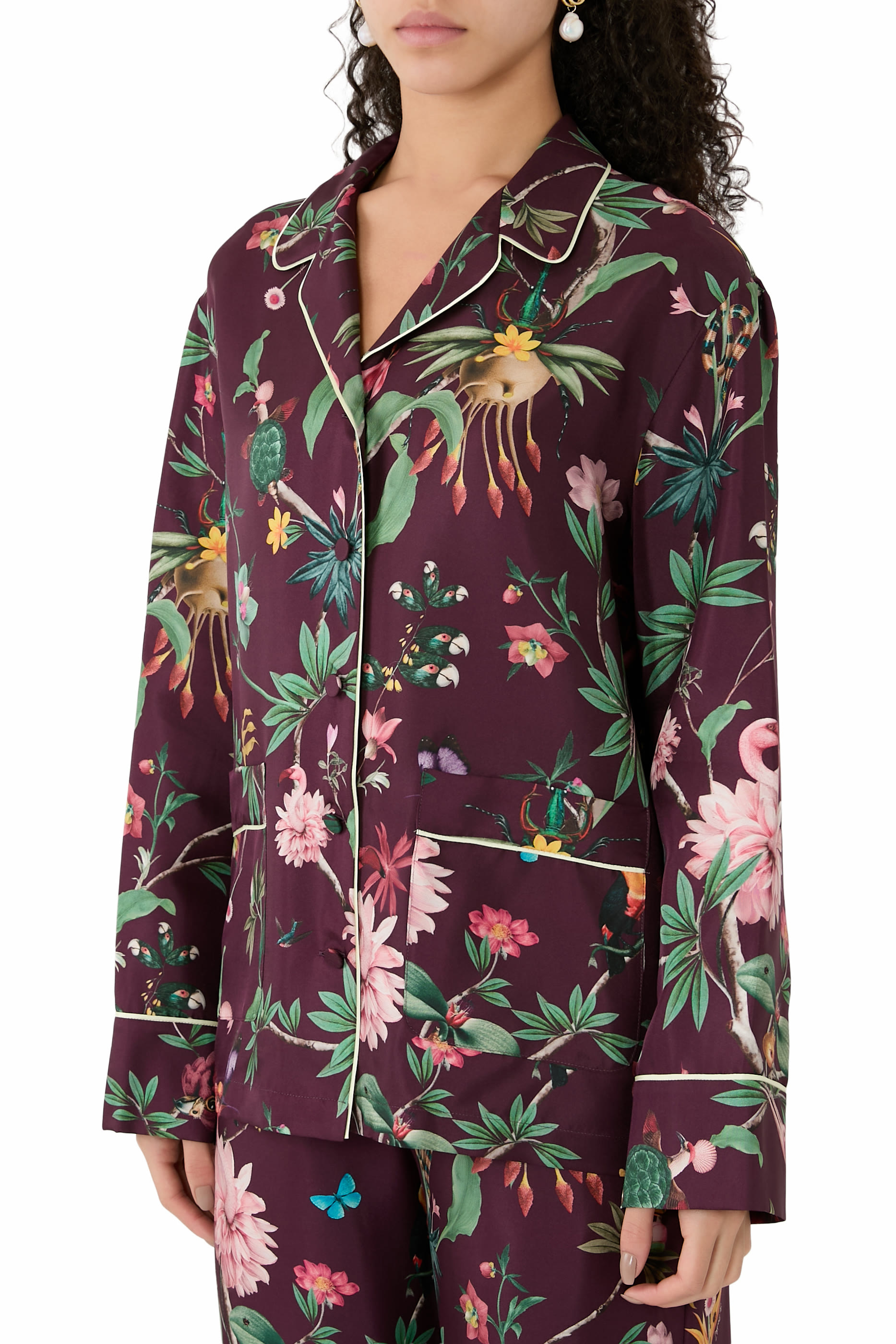 قميص بيجامة