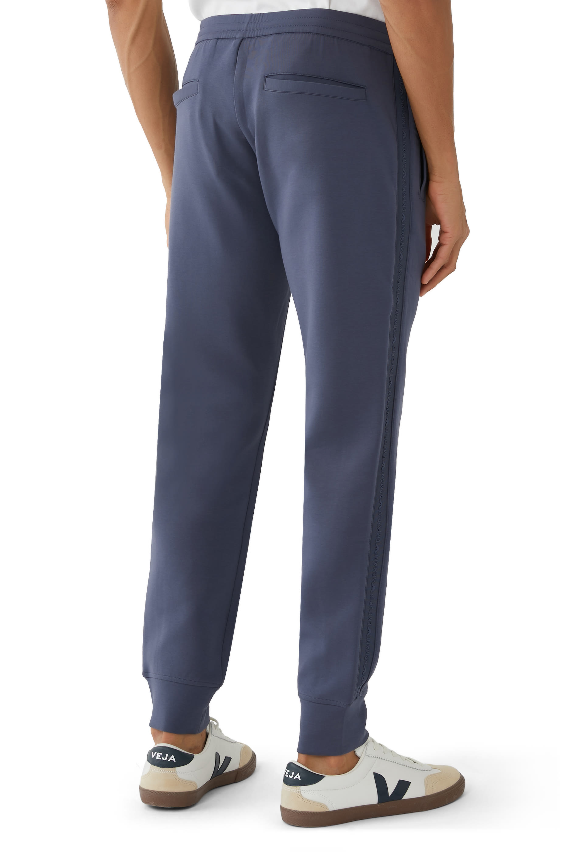 بنطال رياضي بشريط بشعار الماركة