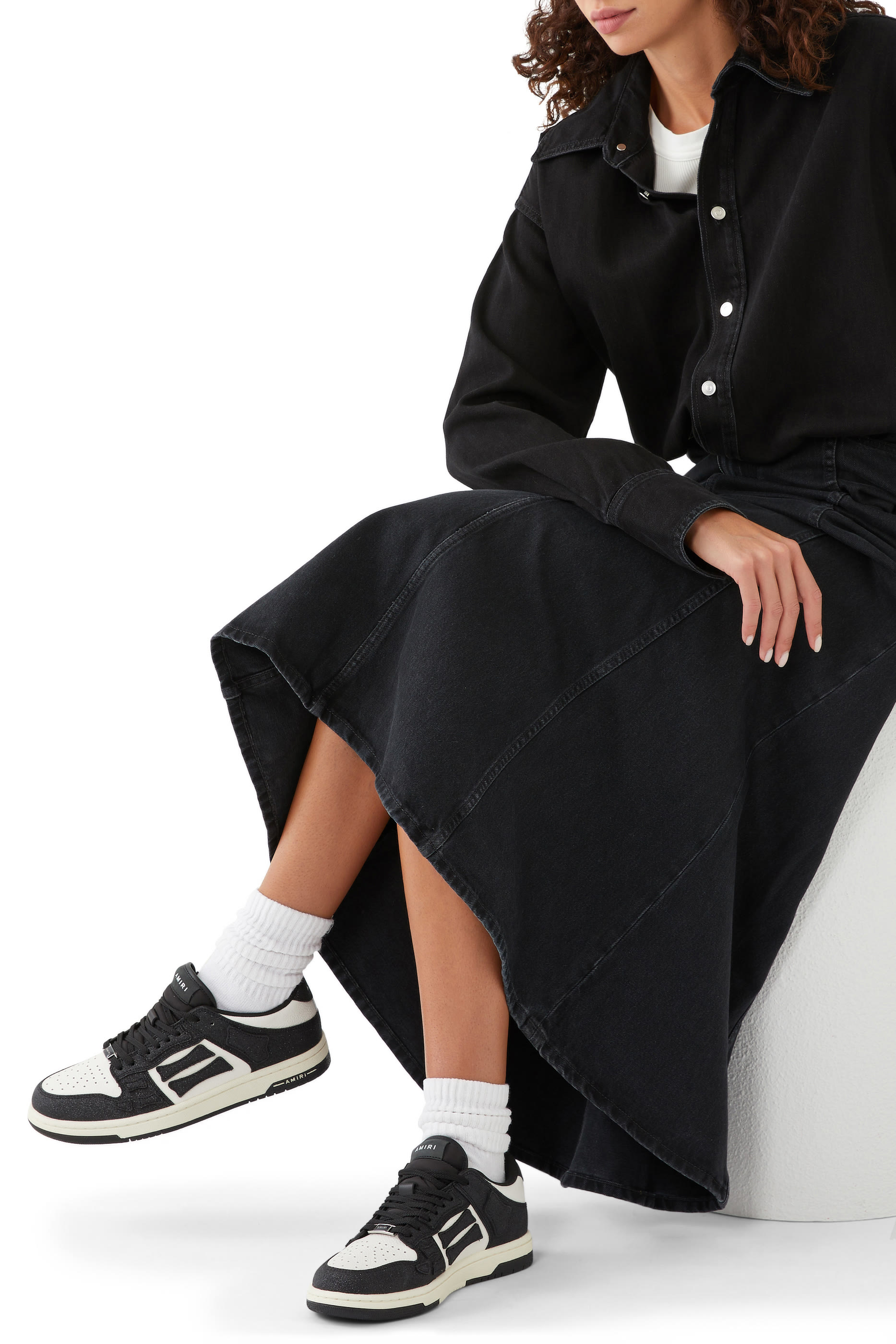 سنيكرز سكل لامع بكاحل منخفض