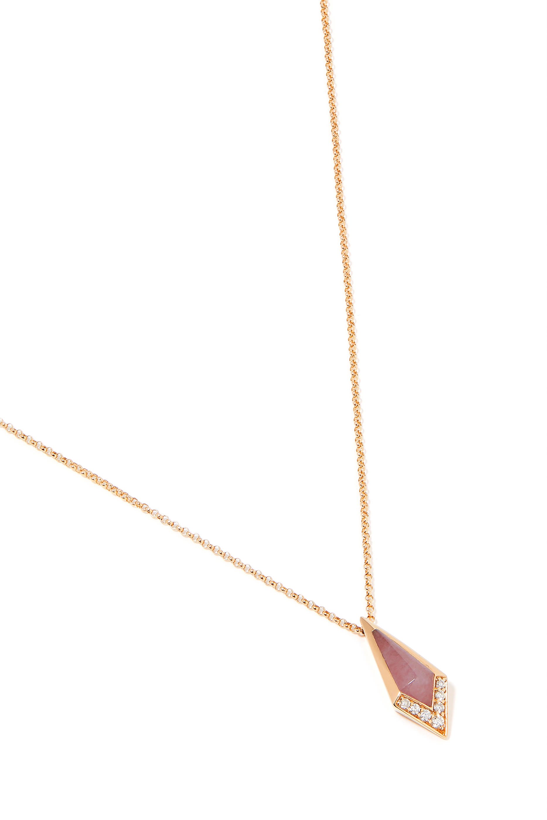 قلادة مرصعة بعرق اللؤلؤ