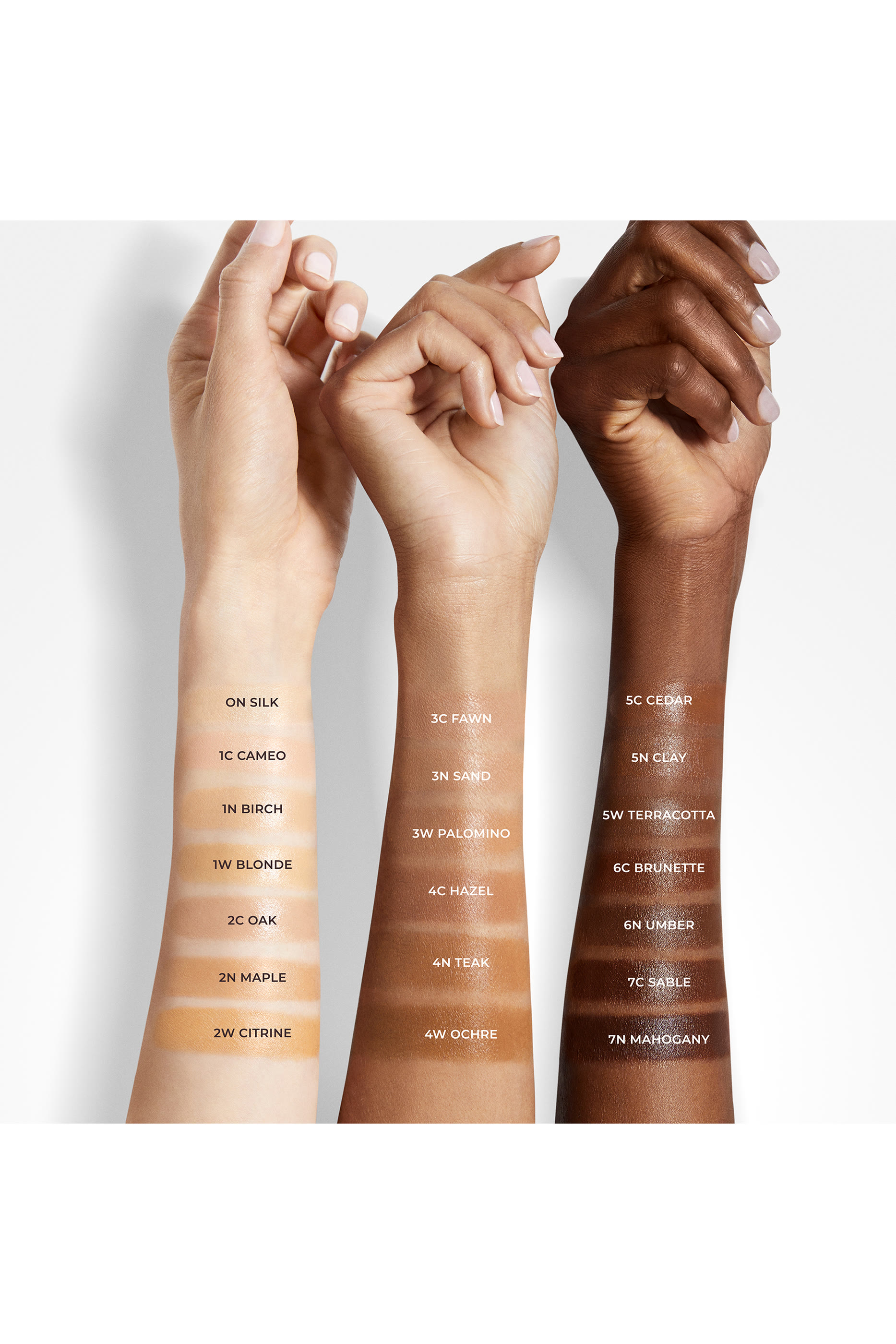 مرطب ملون للبشرة ناتشورال ديوي مع عامل الحماية من الشمس SPF 30