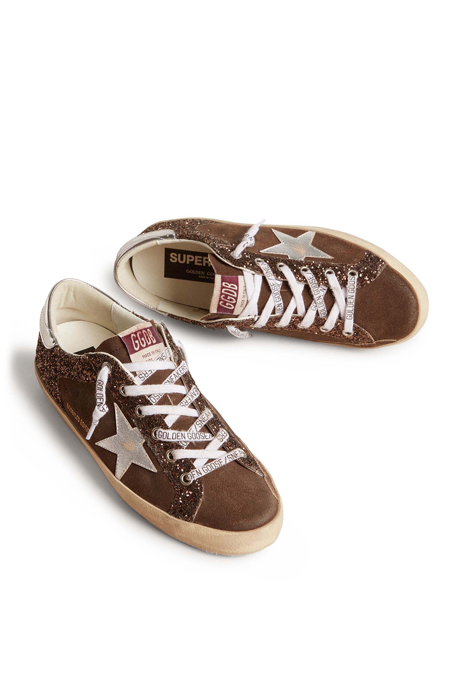 سنيكرز سوبر ستار ال تي دي