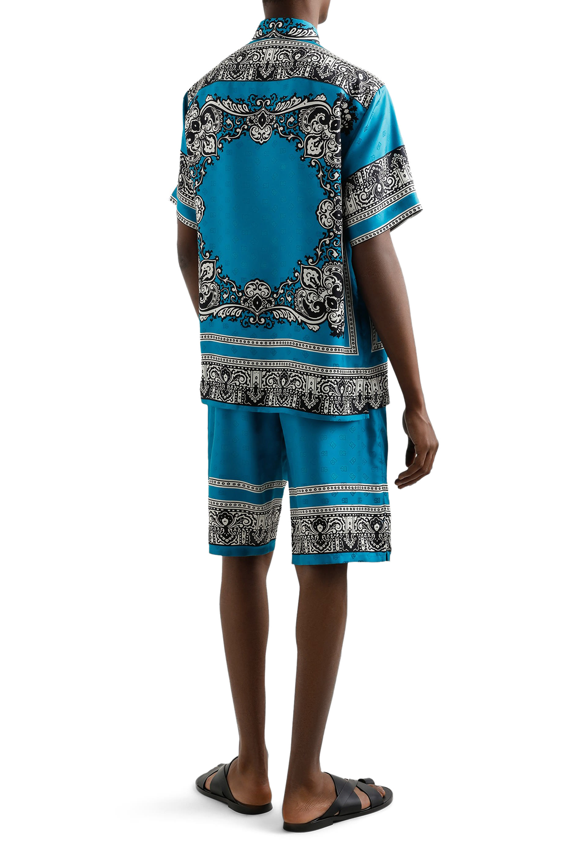 قميص حرير وقطن