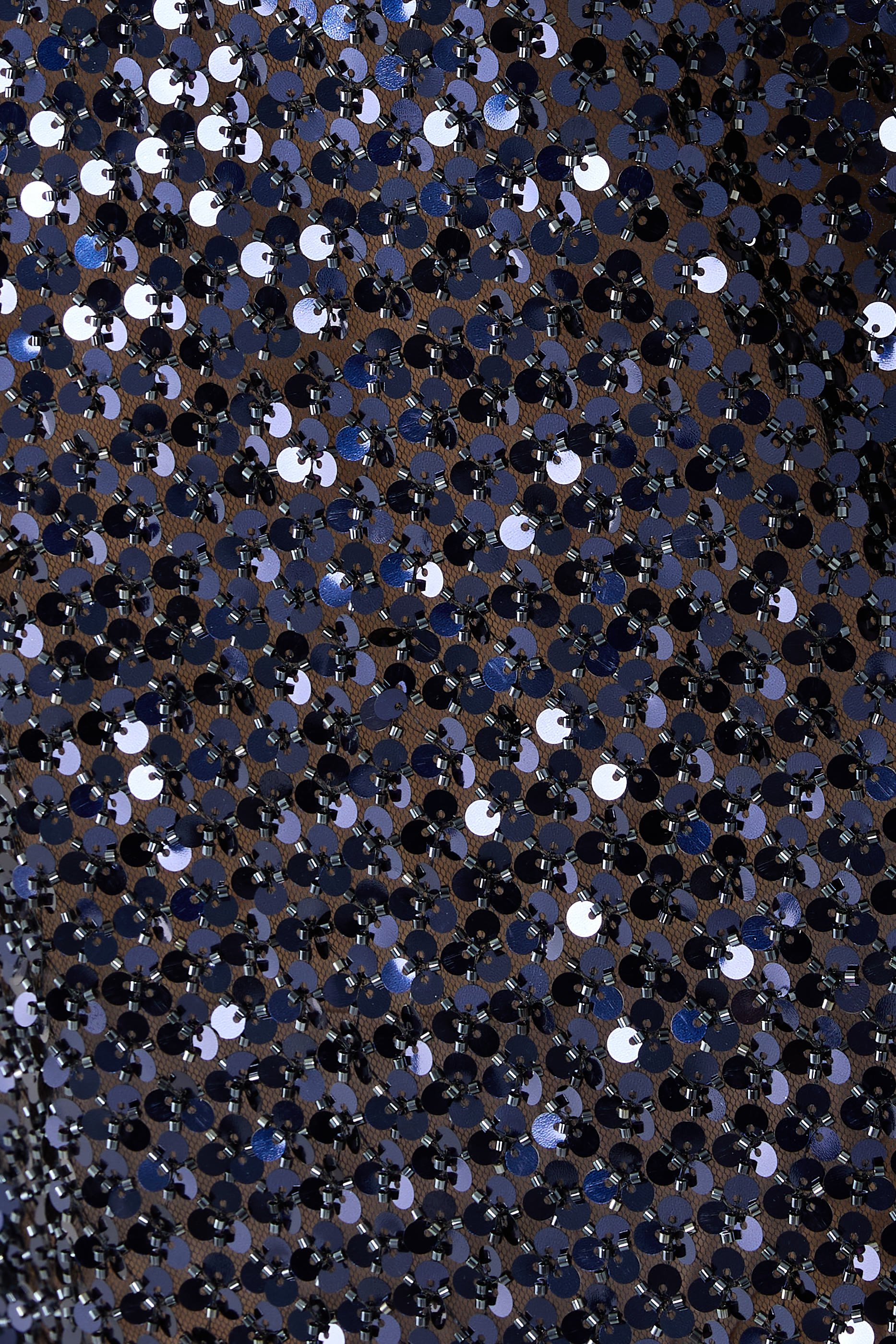 فستان إيفرلي قصير بأكمام طويلة 