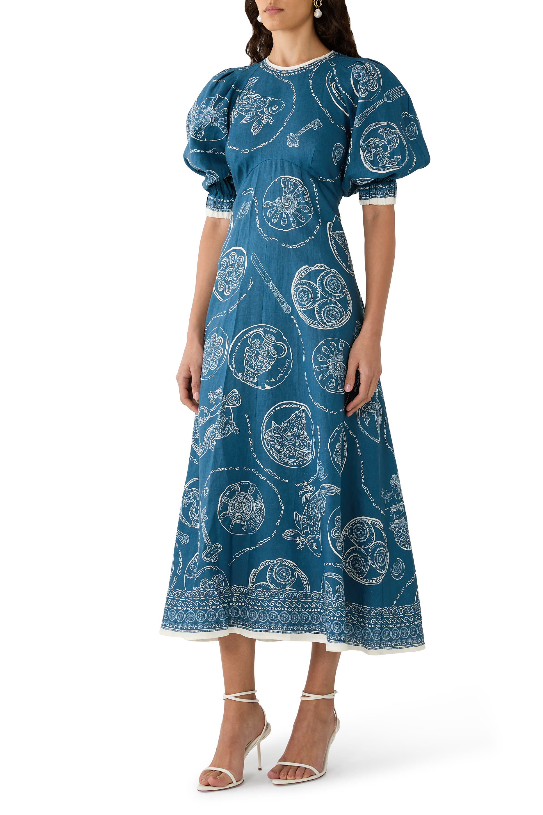 فستان لاكي متوسط الطول