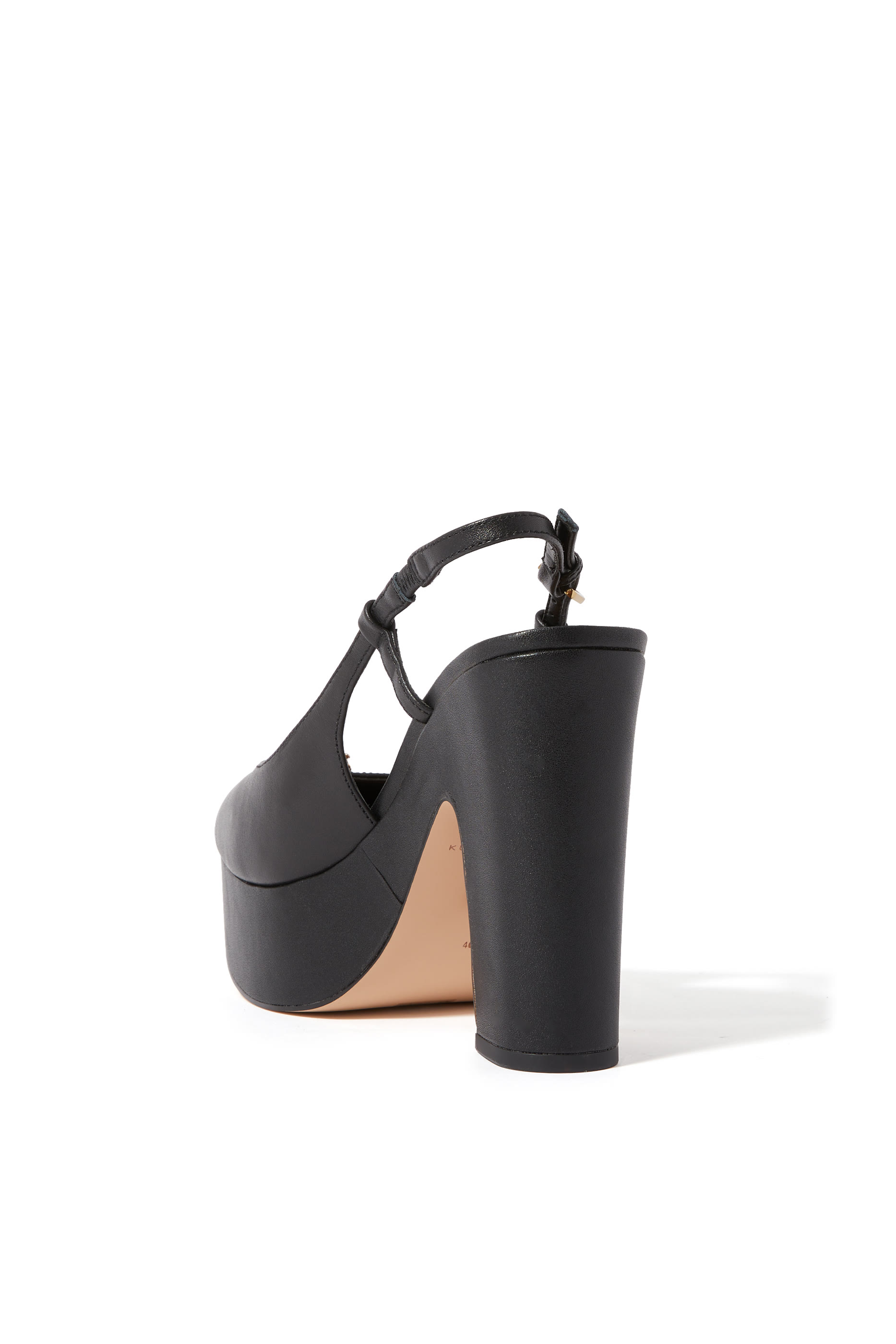 صندل بلغرافيا بكعب عريض وسير خلفي