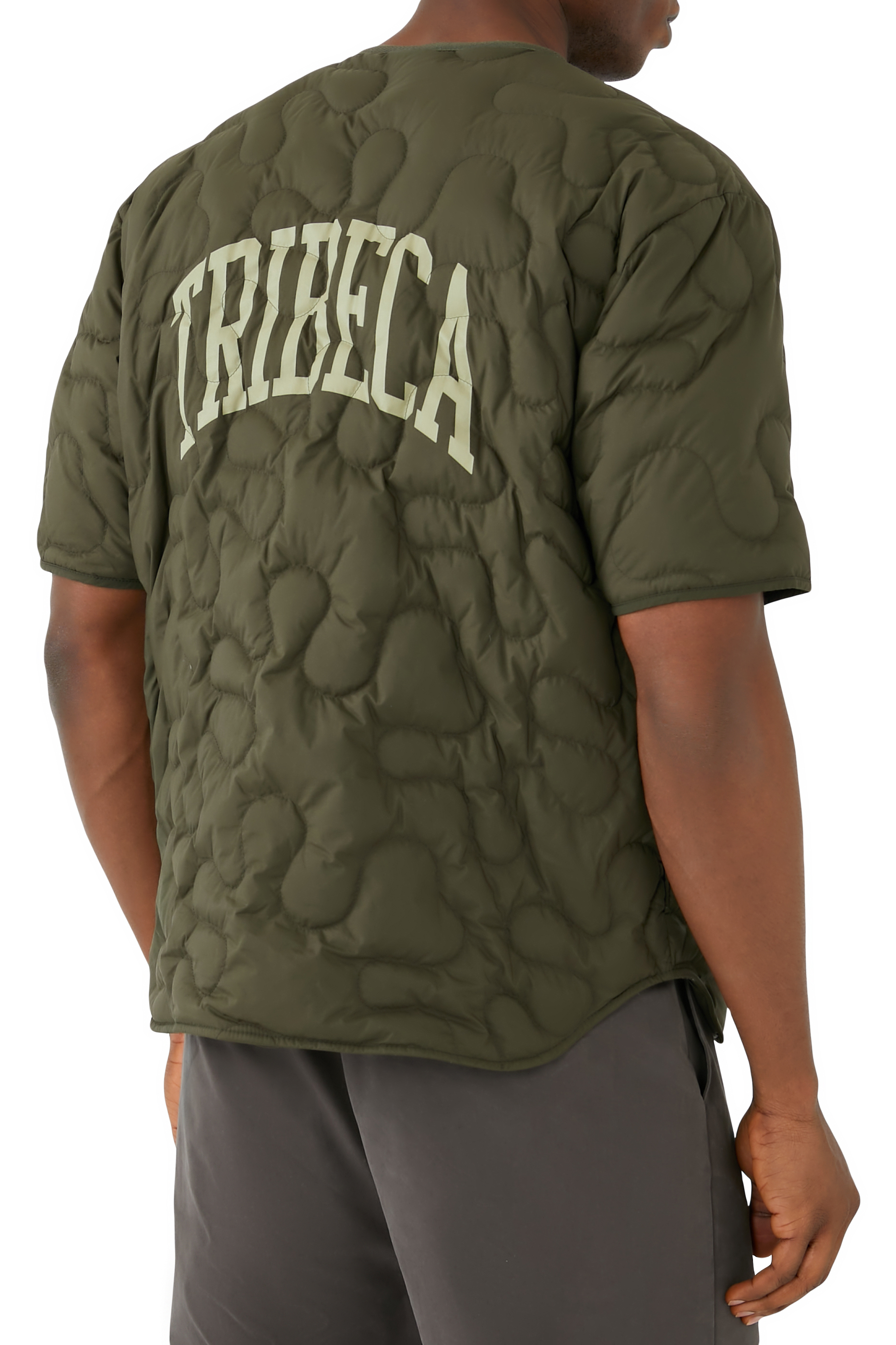 جاكيت مونكلر X صالح بمبوري كاميكيا