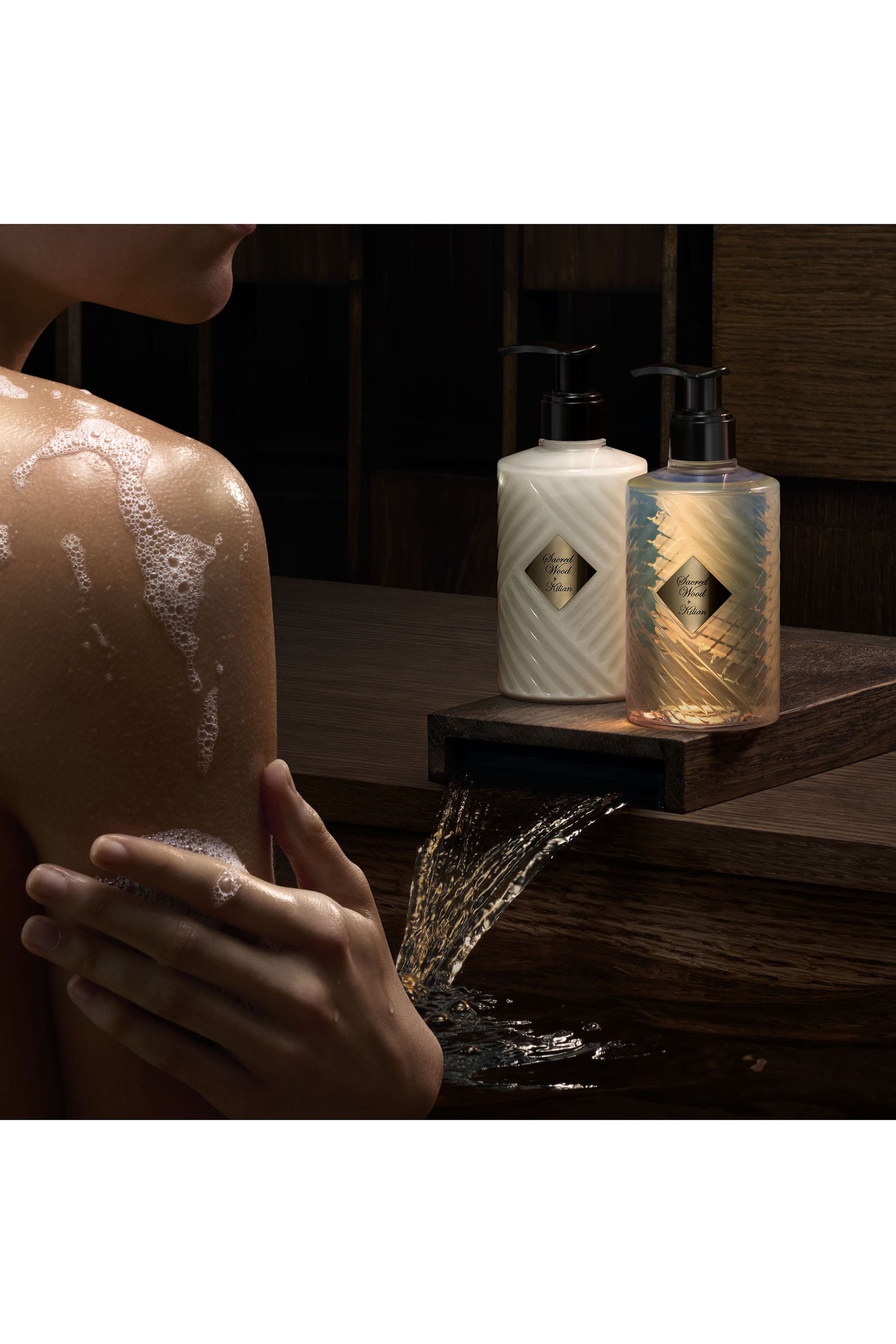 شاور جل ساكرد وود قابل لإعادة الملء