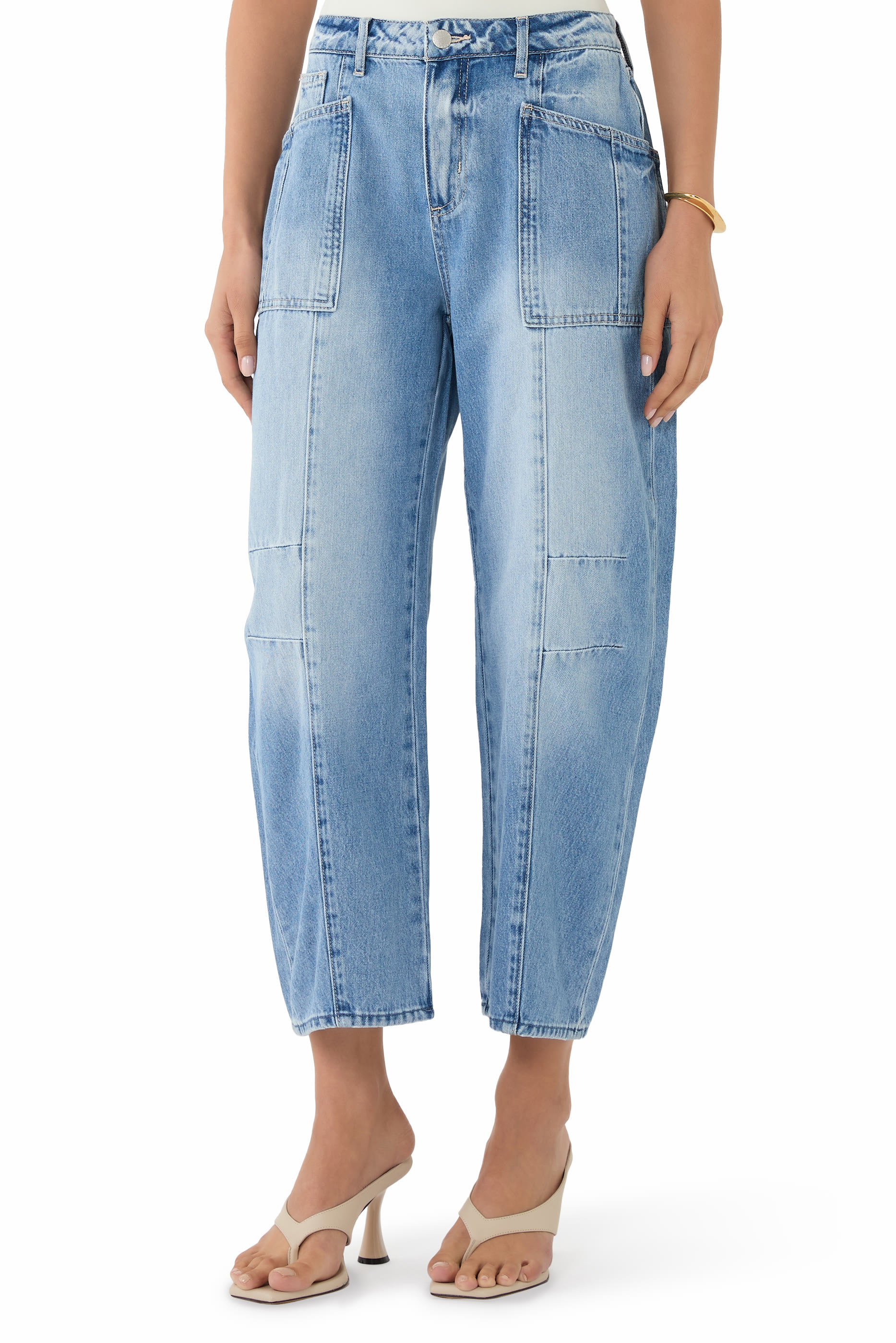 بنطال جينز كودي بقصة ساق أسطوانية