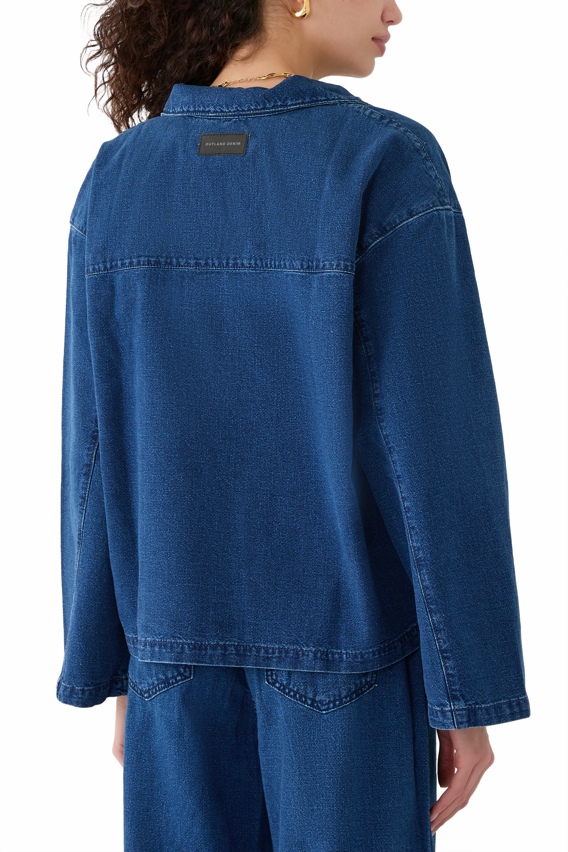 قميص صوفيا بأكمام طويلة