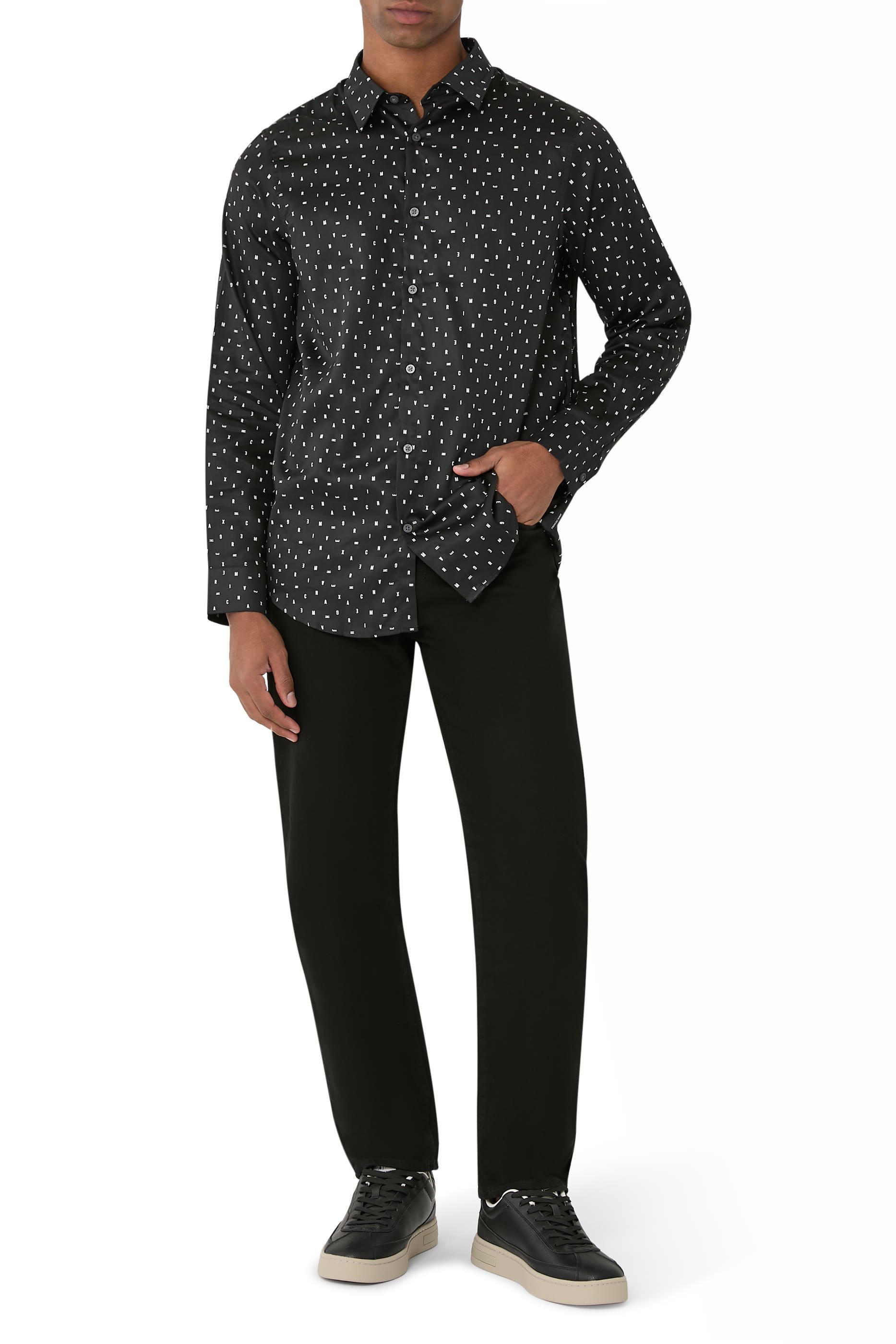 بنطال جينز بقصة مستقيمة دنيم