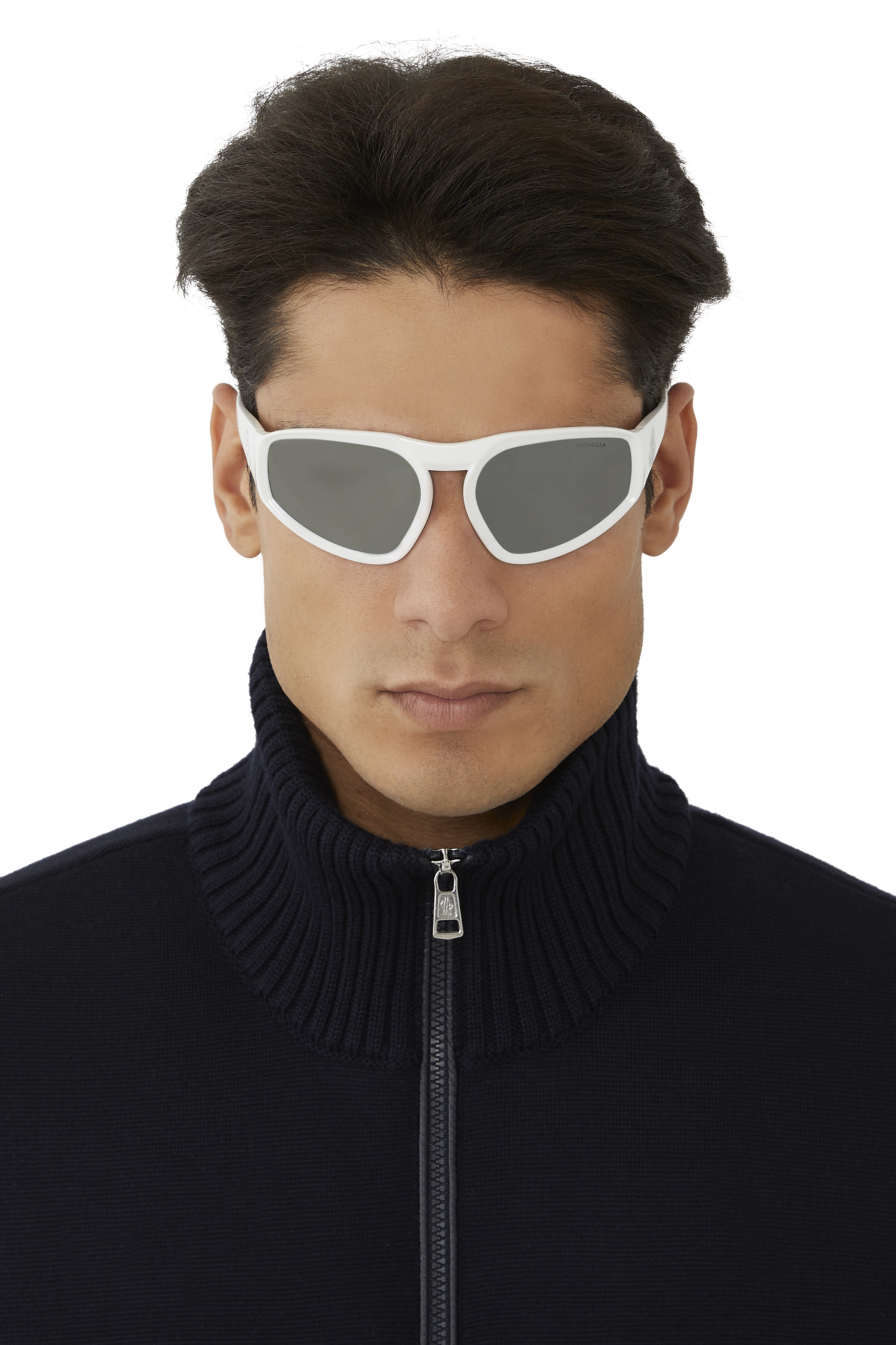 نظارة شمسية بنتاغرا بإطار هندسي