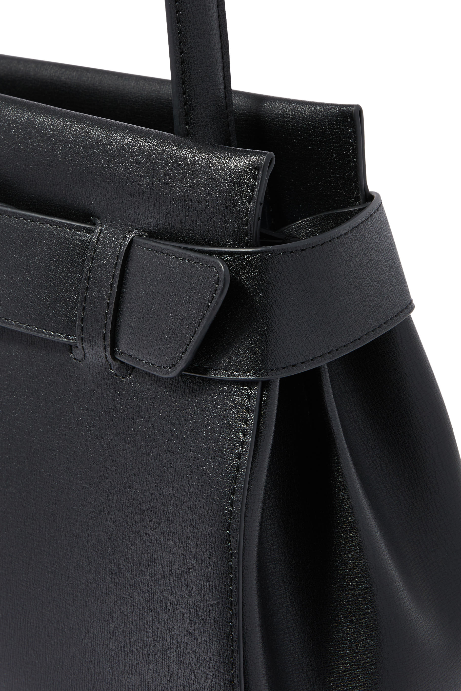 حقيبة كروس بودي بحلية شعار الماركة وسحاب مزدوج