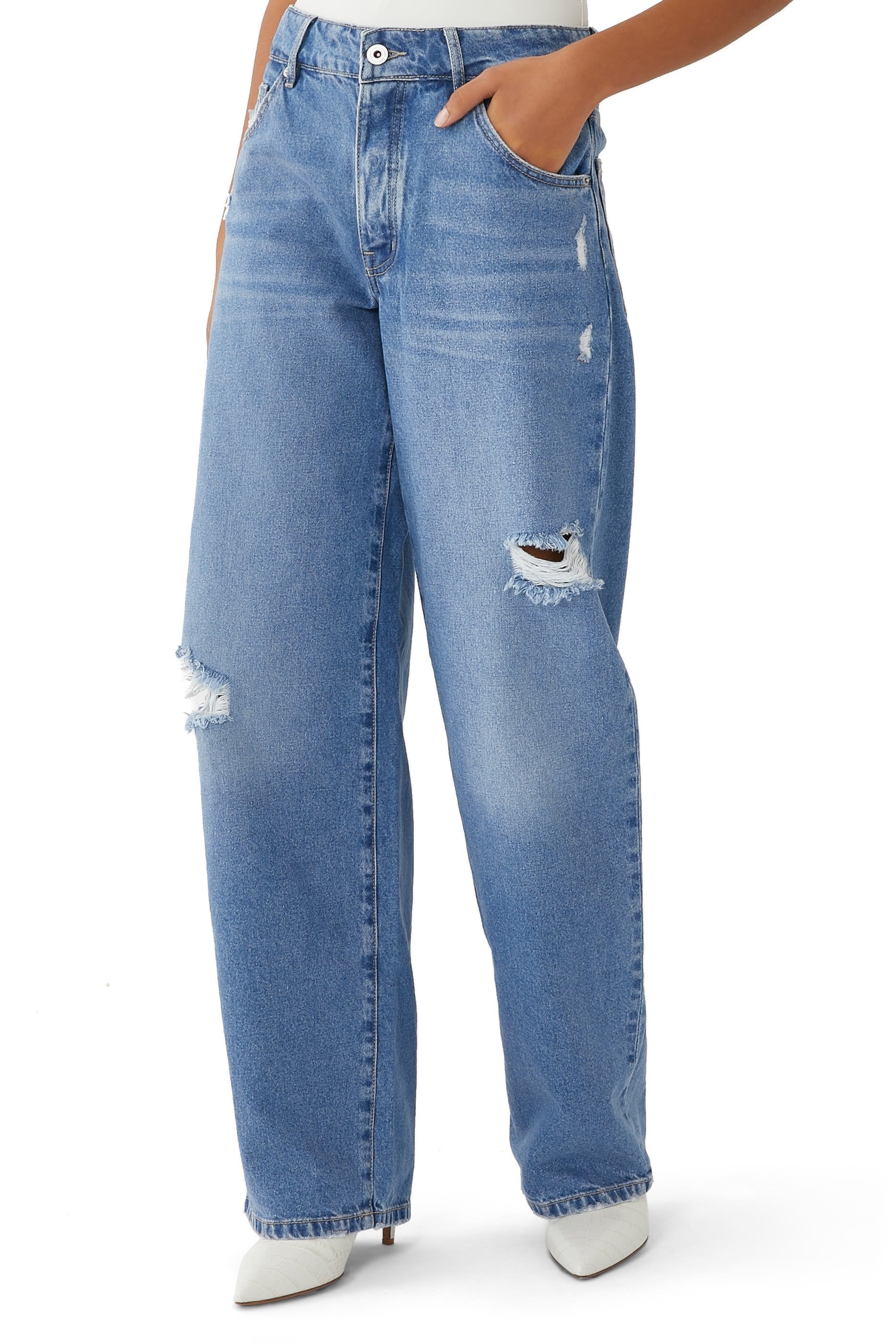 بنطال جينز أفريل بخصر منخفض وقصة واسعة