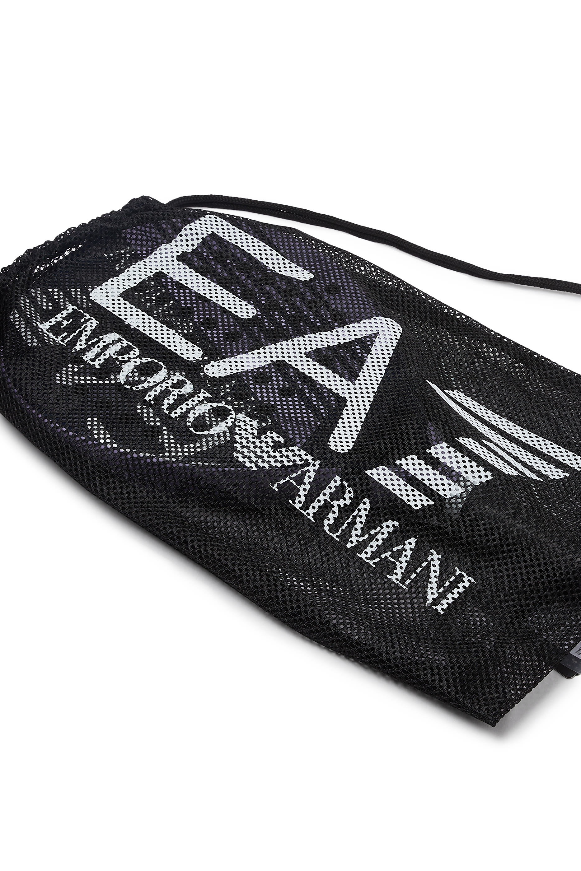 مضرب تنس باديل بشعار الماركة