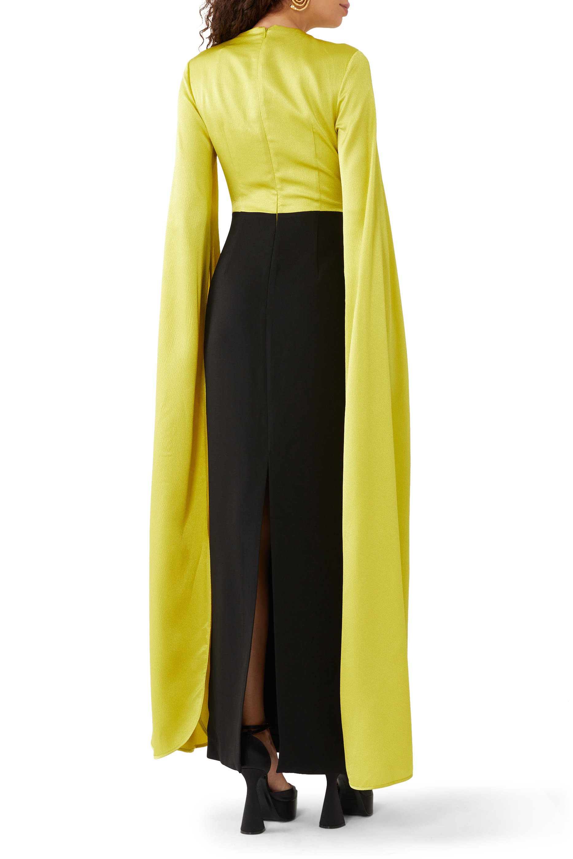 فستان أدلي طويل