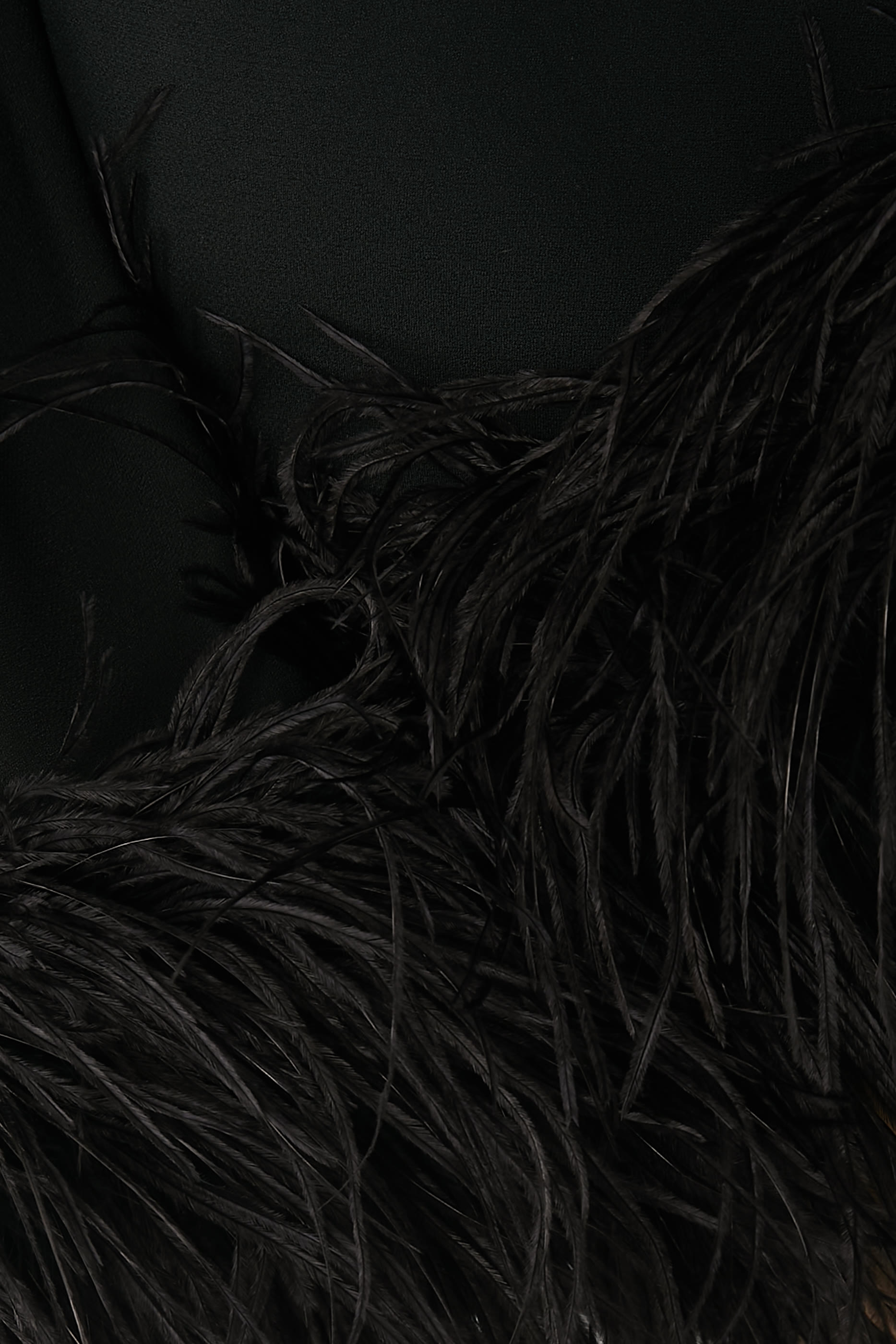 فستان بيكولو ابود مزين بريش