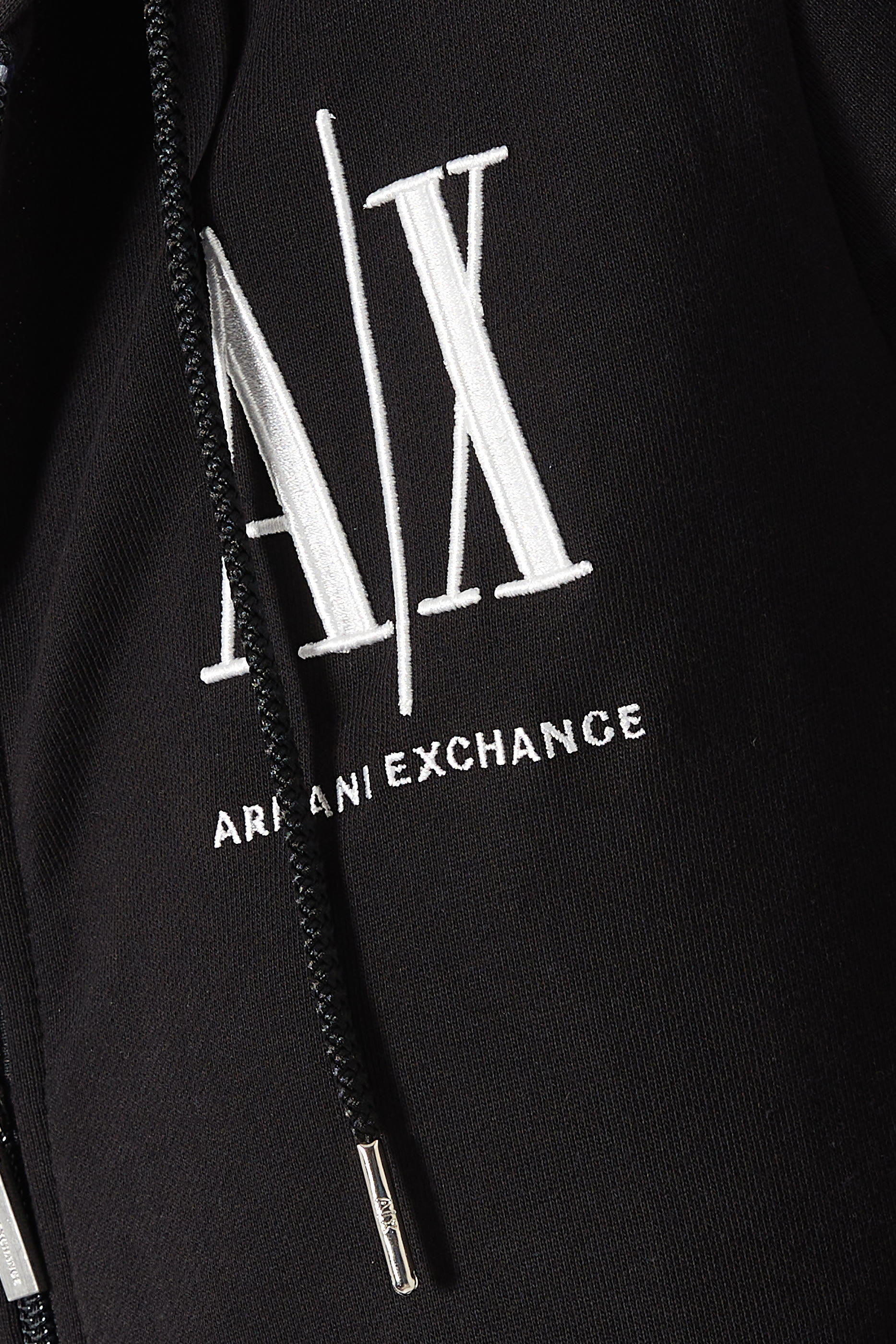 جاكيت ايكون بريود بغطاء رأس وسحّاب