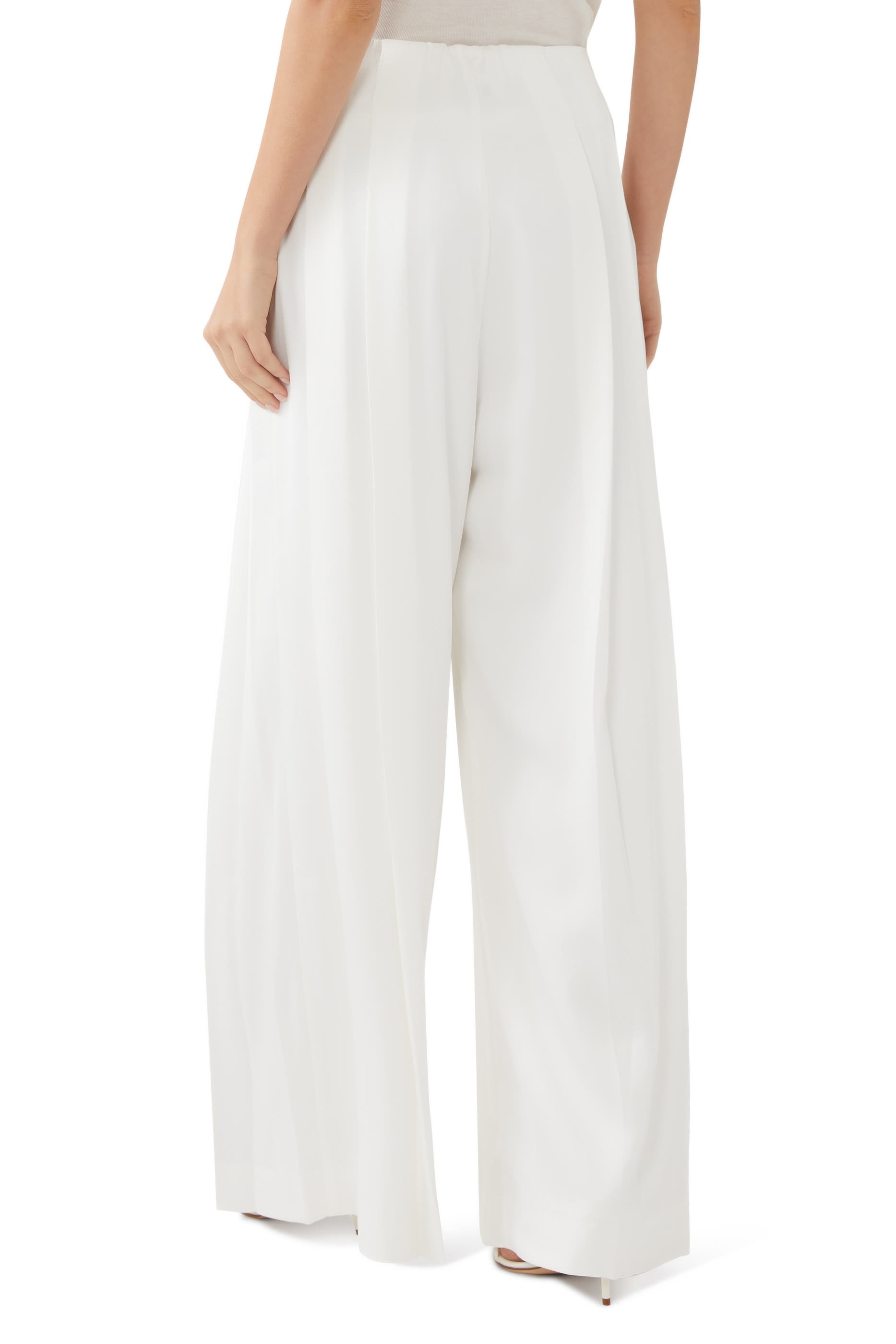 بنطال إستريد بطيات