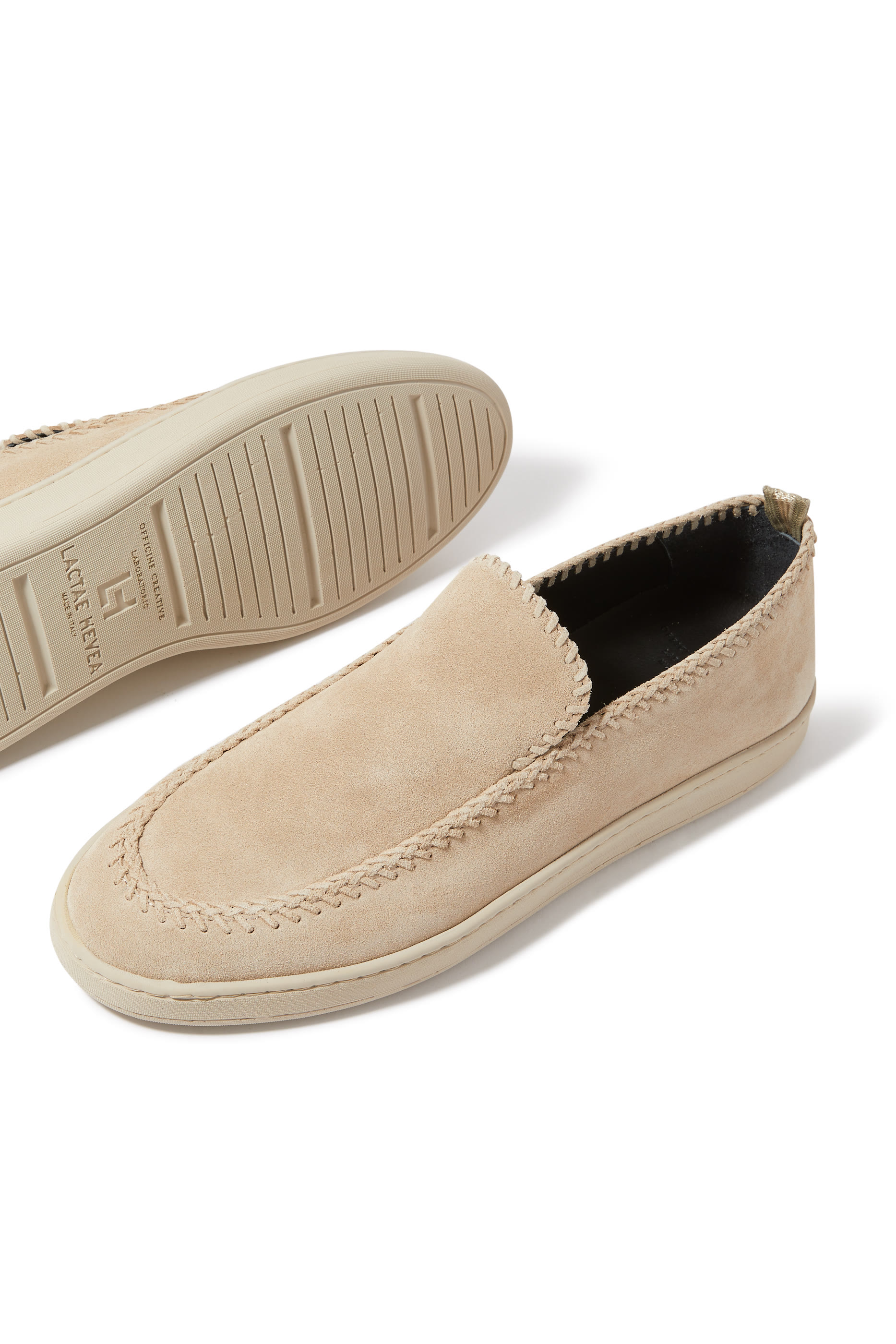 حذاء بيني سهل الإرتداء شمواه