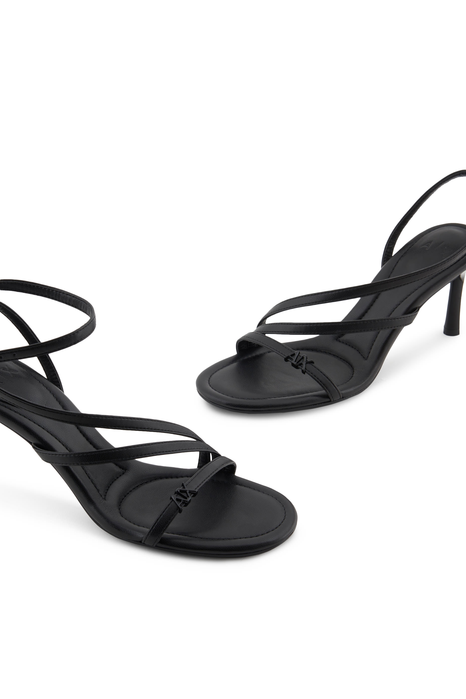 صندل 85 بسيور وكعب