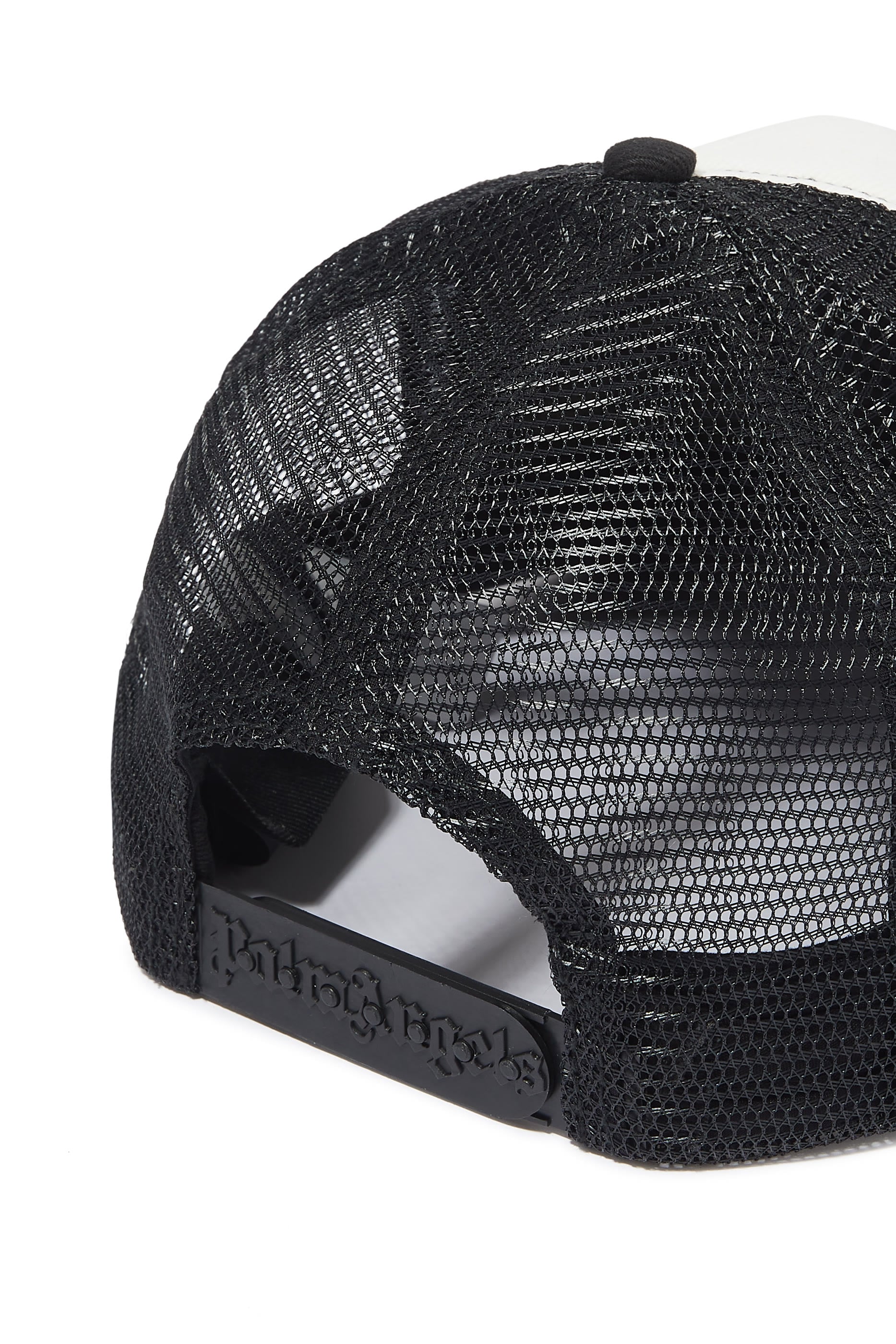 كاب شبكي بطبعات شعار الماركة