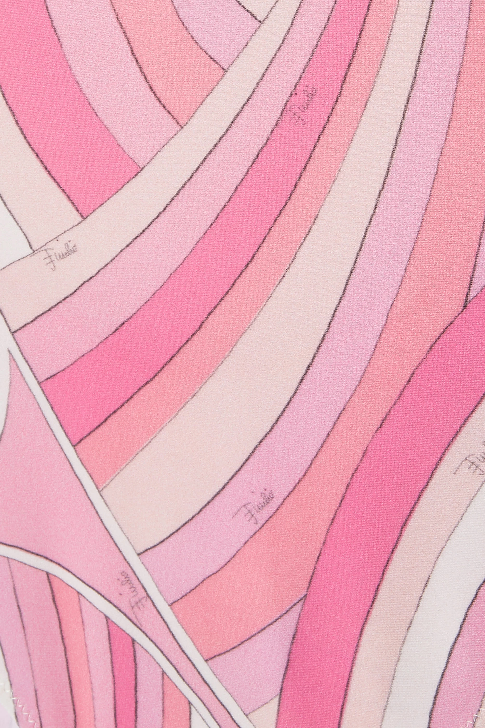 بدلة سباحة بتصميم قطعة واحدة بطبعة مارمو