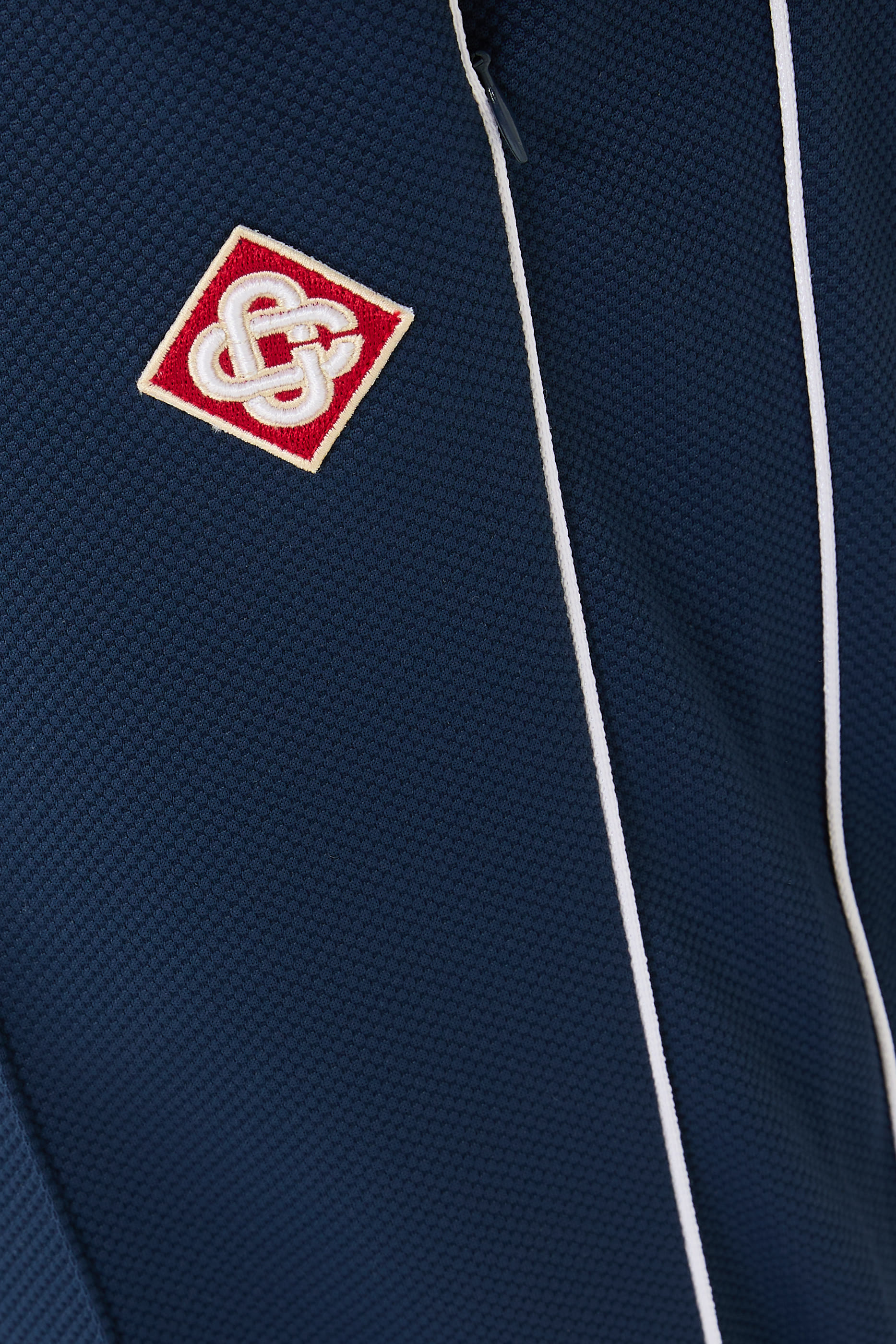 بنطال رياضي بشعار الماركة