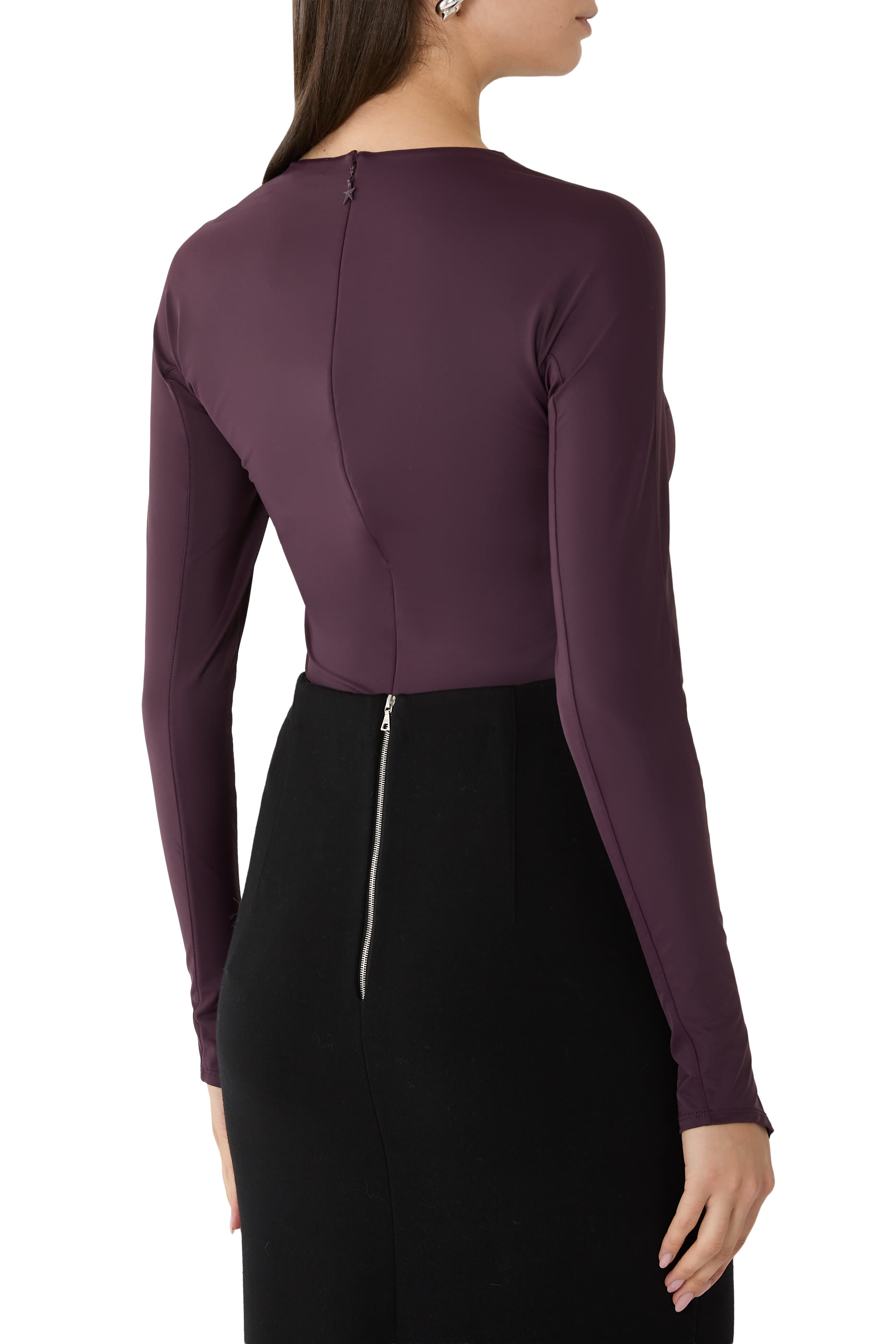 بودي سوت بأكمام طويلة مزين بشعار الماركة