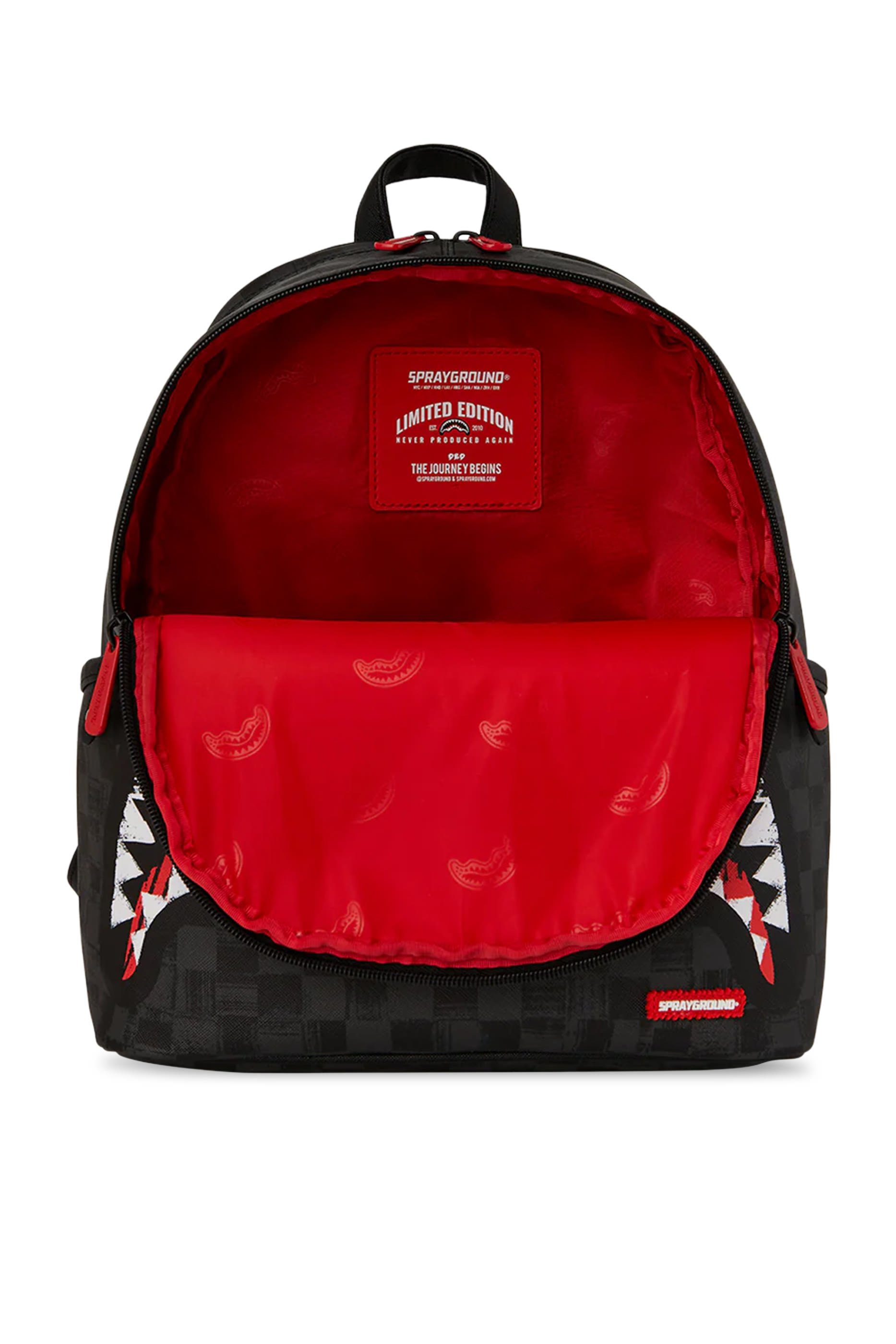 حقيبة ظهر برسمة سمكة قرش متوحشة للأطفال