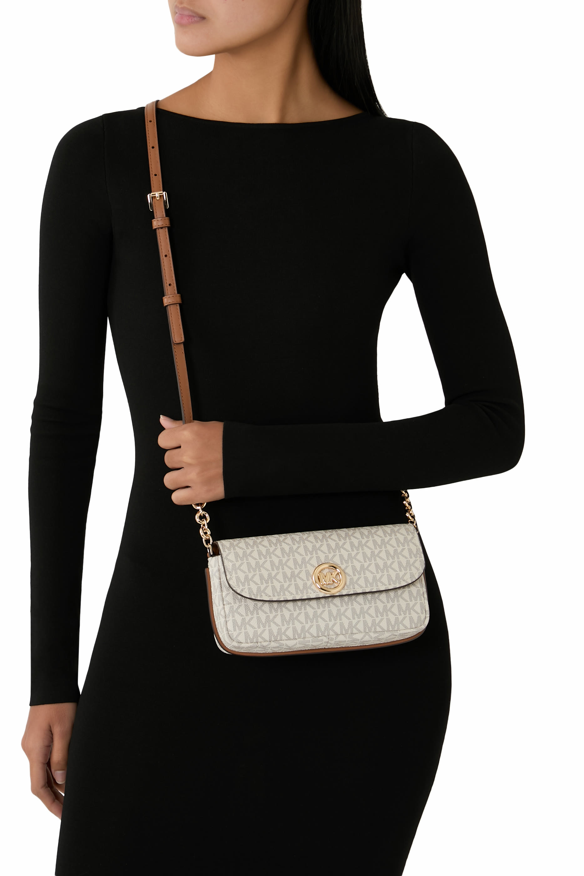 حقيبة كروس نوليتا صغيرة بنقشة شعار الماركة