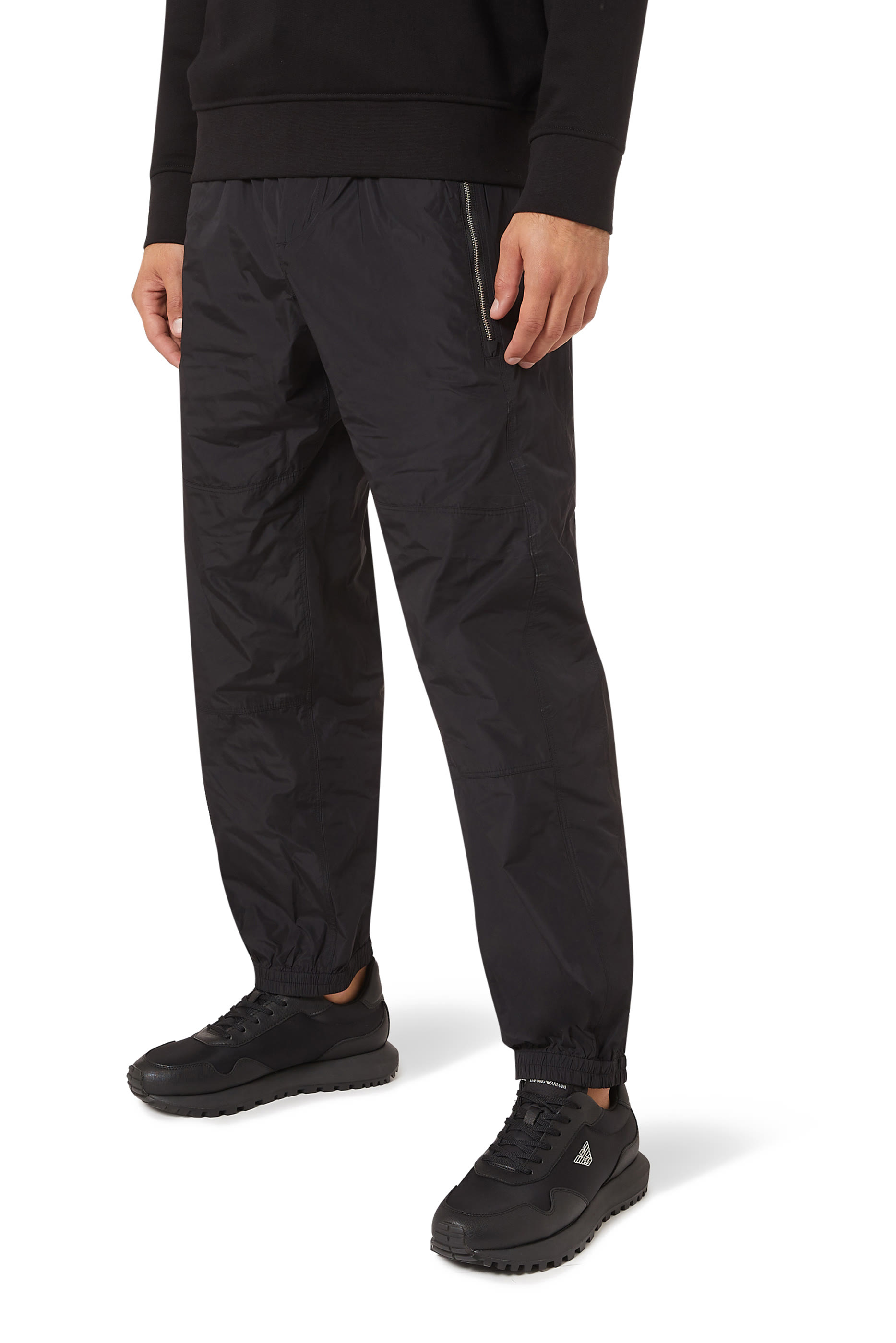 سنيكرز بشعار النسر نايلون