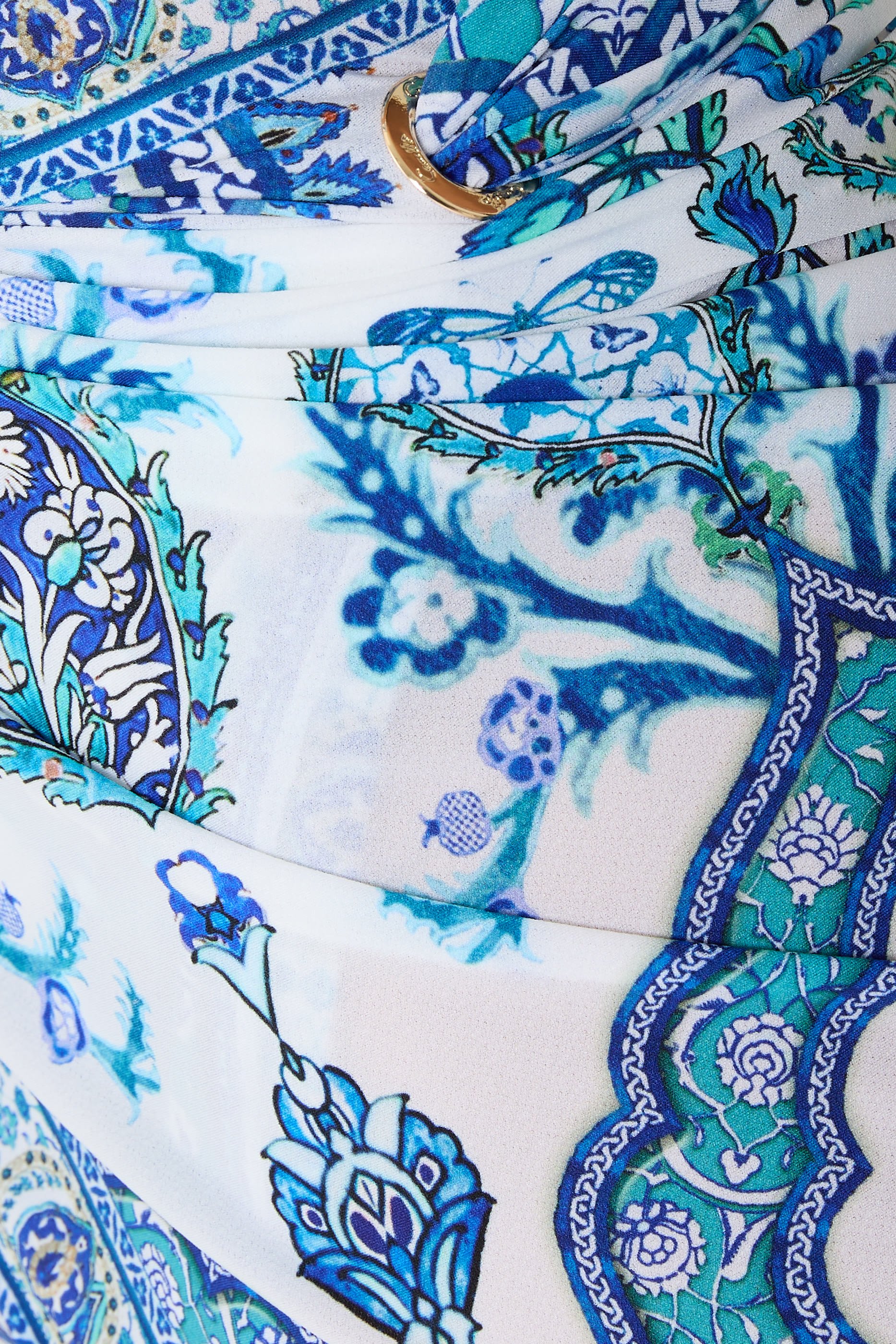 سارونغ إسنيك لولباي قصير بتصميم ملفوف وحلي مفرغة