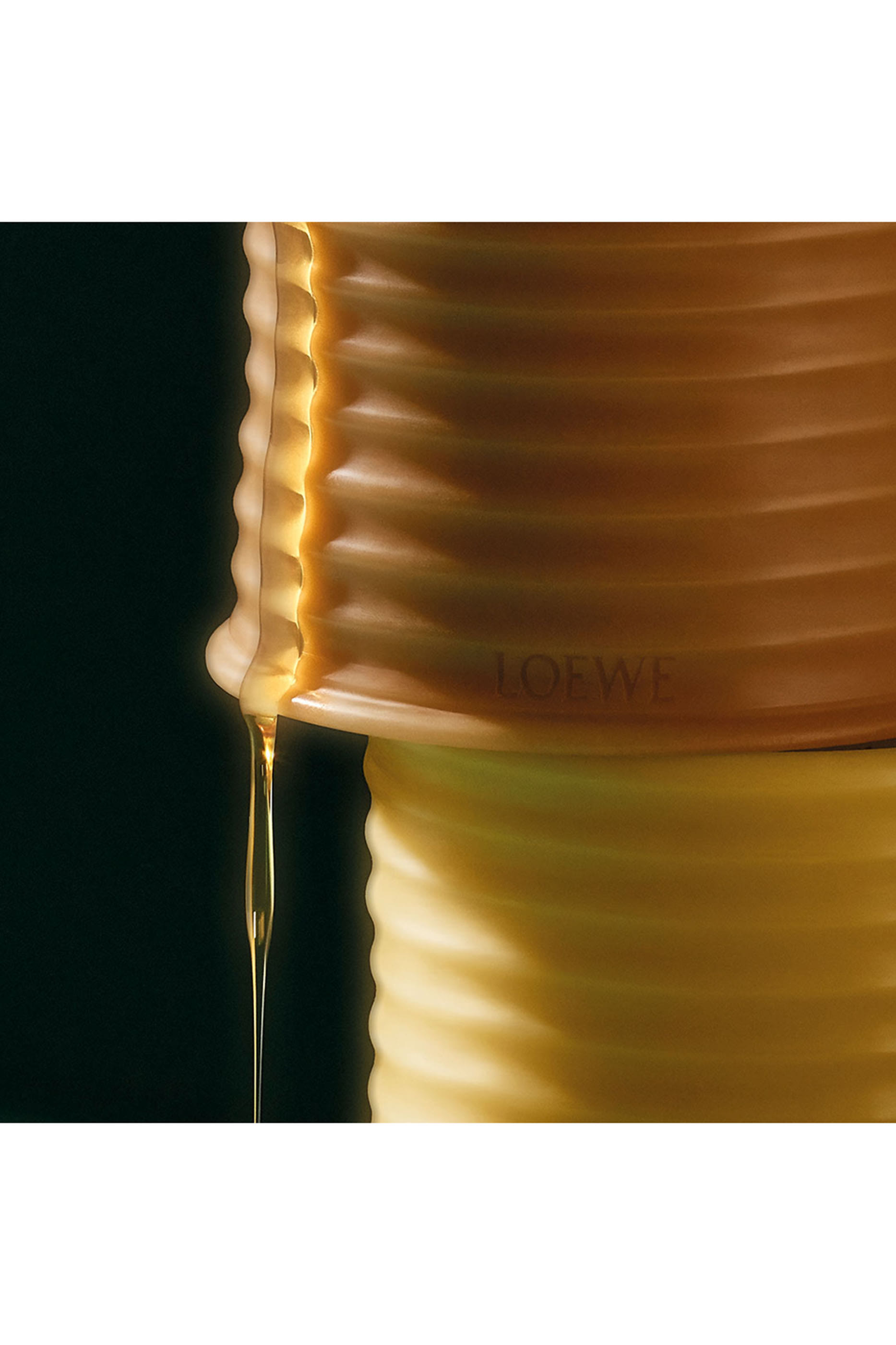 شمعة معطرة شمع العسل متوسطة الحجم