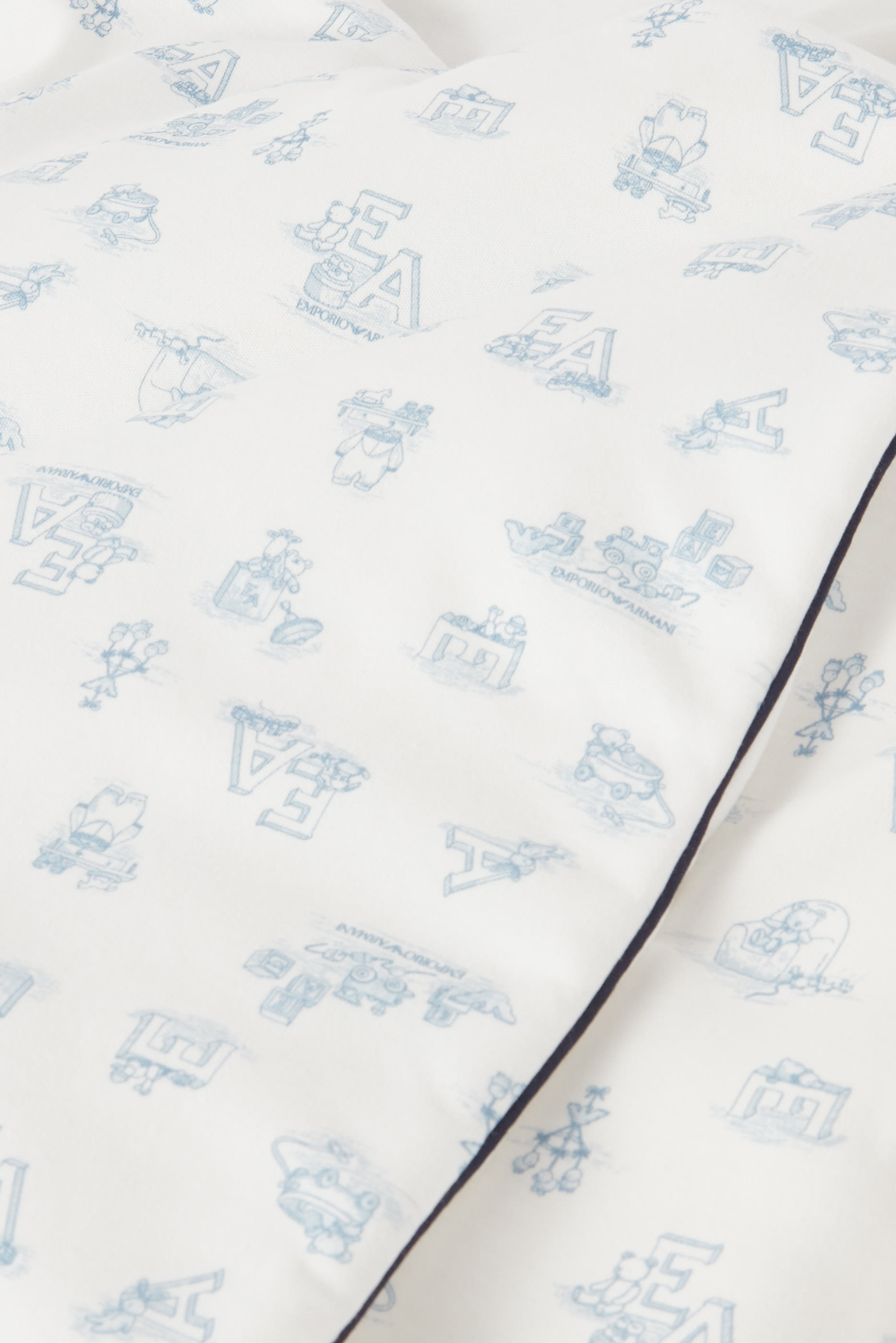 كيس نوم بشعار الماركة للأطفال