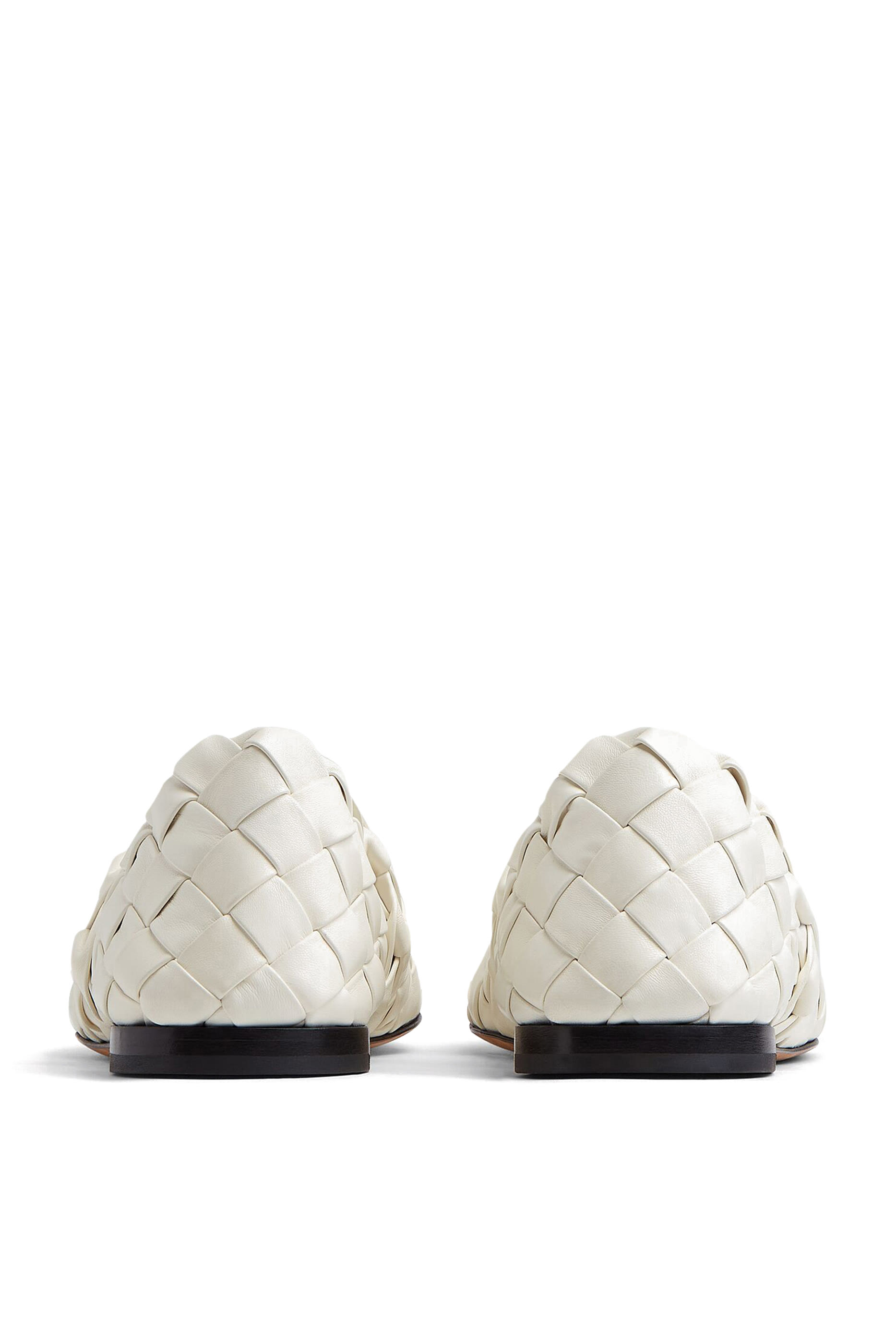 حذاء سهل الارتداء جلد مجدول