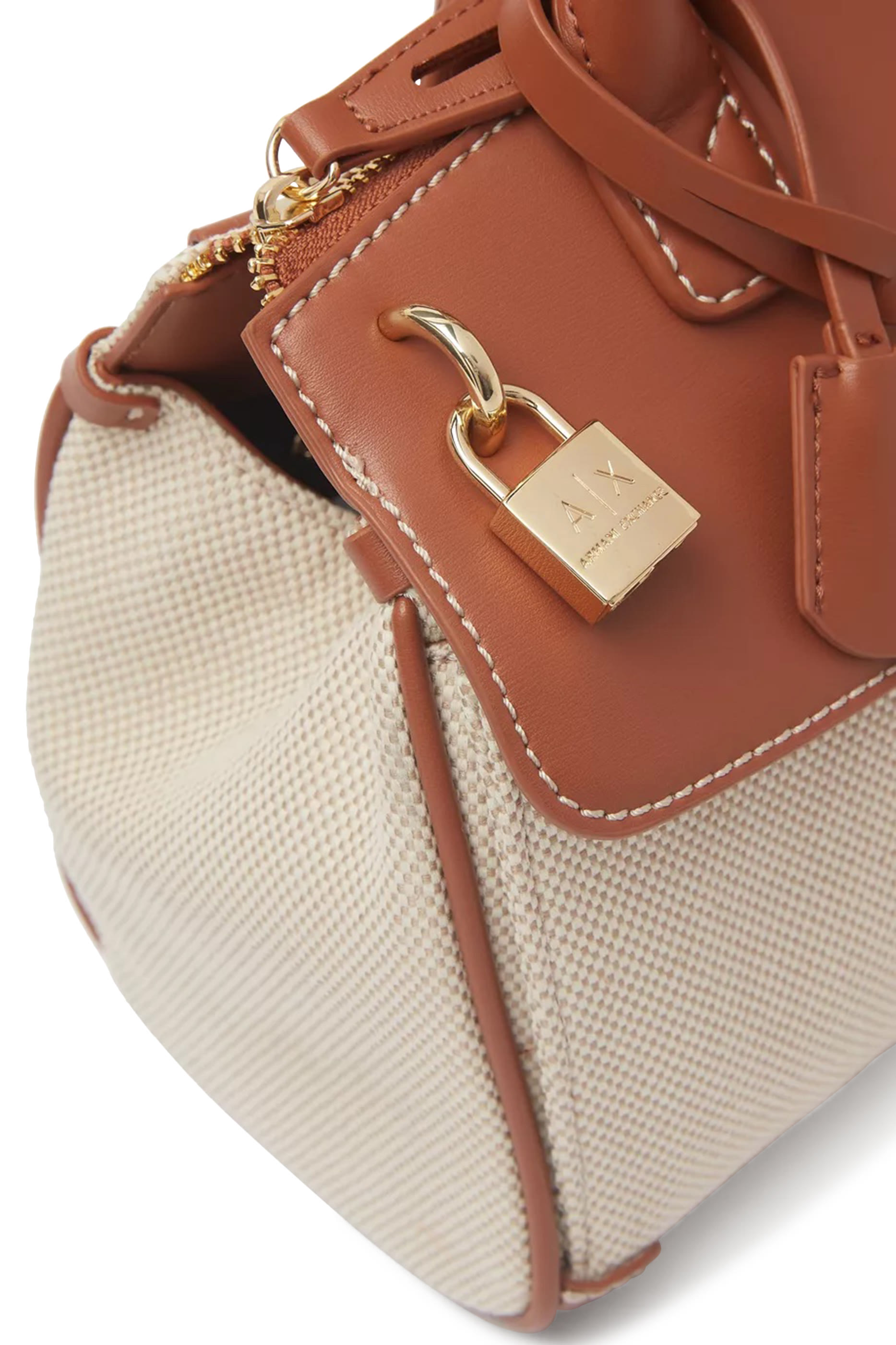 حقيبة يد جين بشعار الماركة