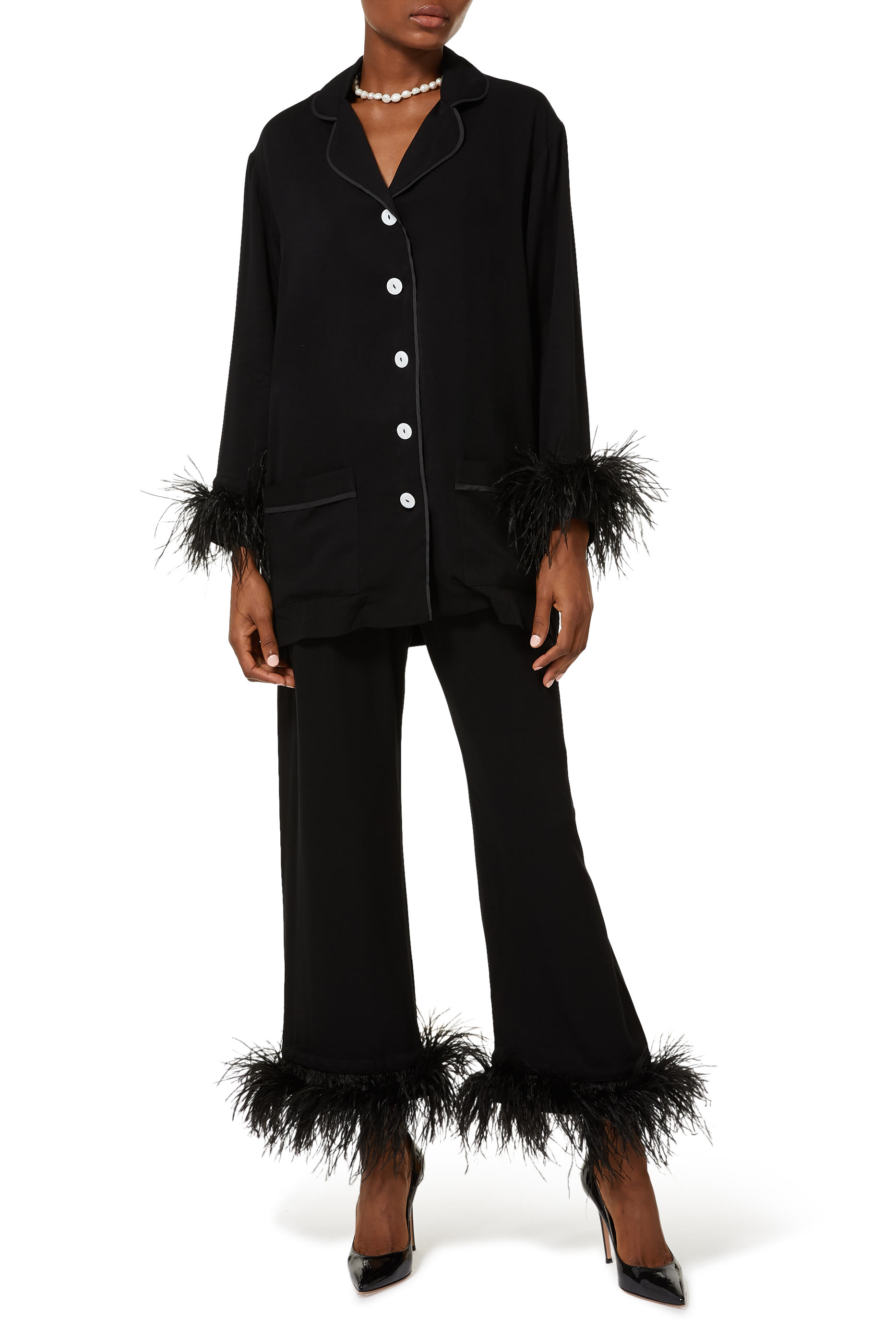 طقم بيجاما بارتي مزين بالريش